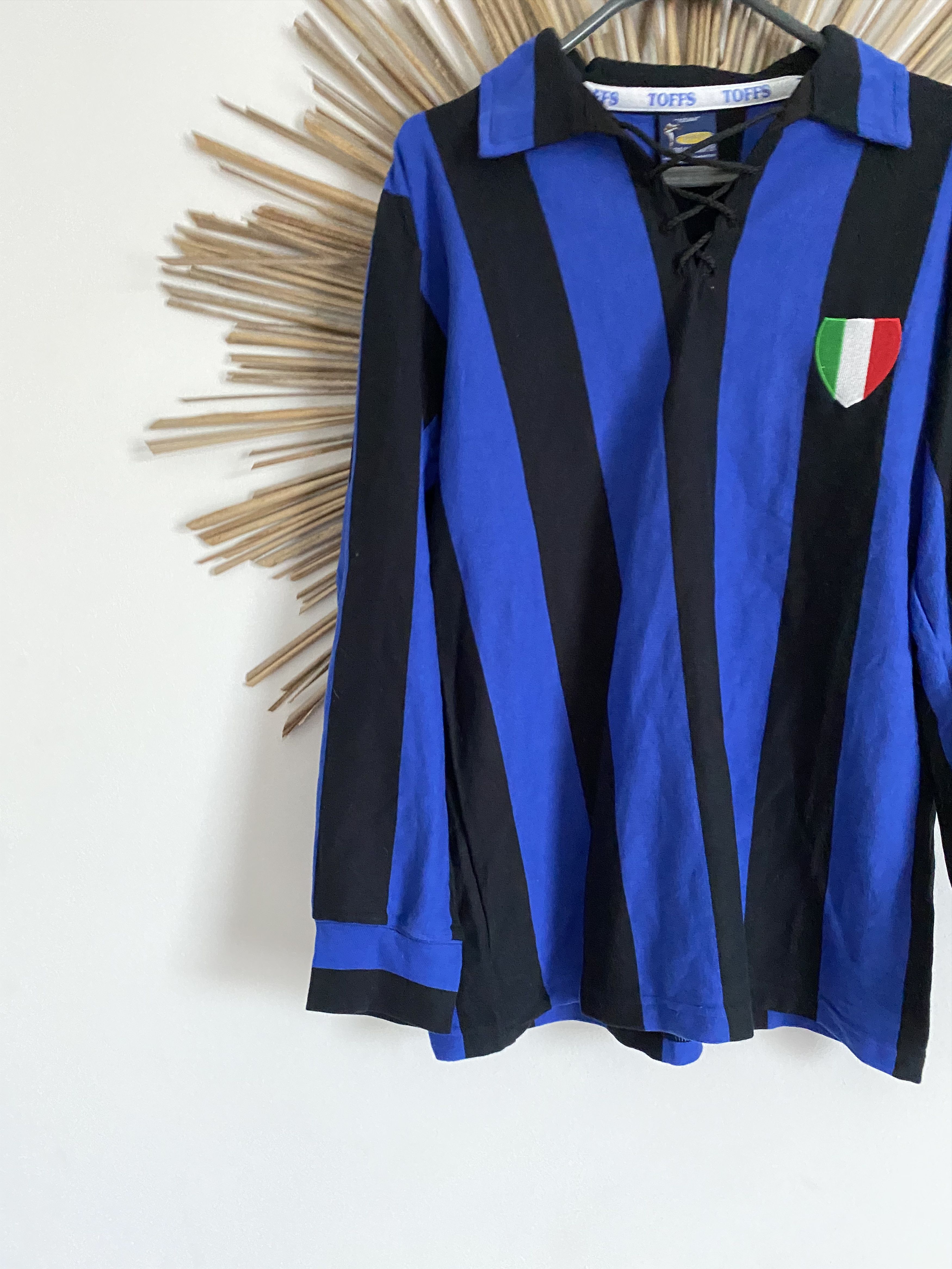 Toffs Inter Milan 1950s Retro toffs vintage football soccer jersey Size US M / EU 48-50 / 2 - 3 Thumbnail