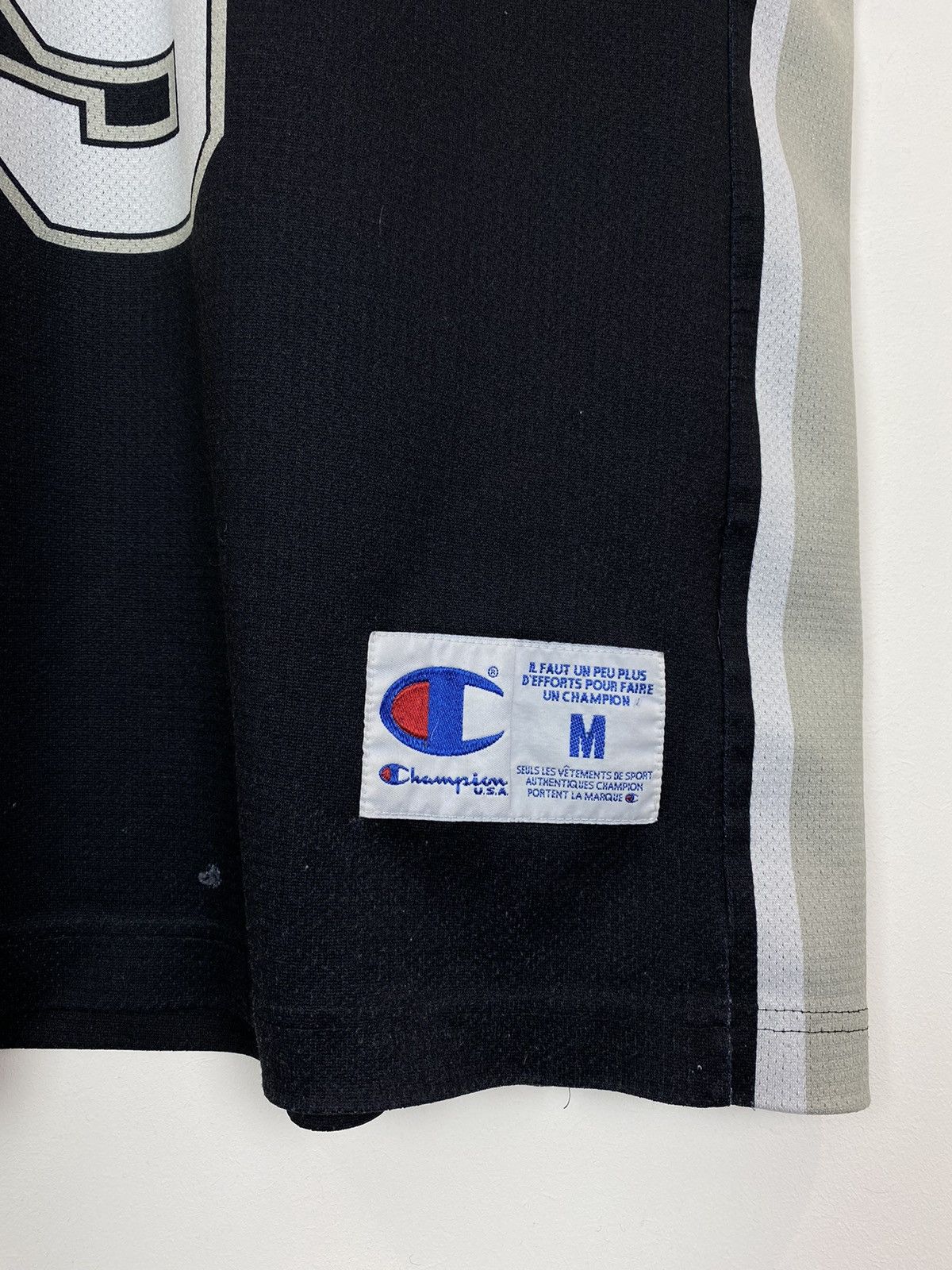Champion × Vintage San Antonio Spurs Tony Parker #9 Jersey Shirt Size M Black Size US M / EU 48-50 / 2 - 3 Thumbnail