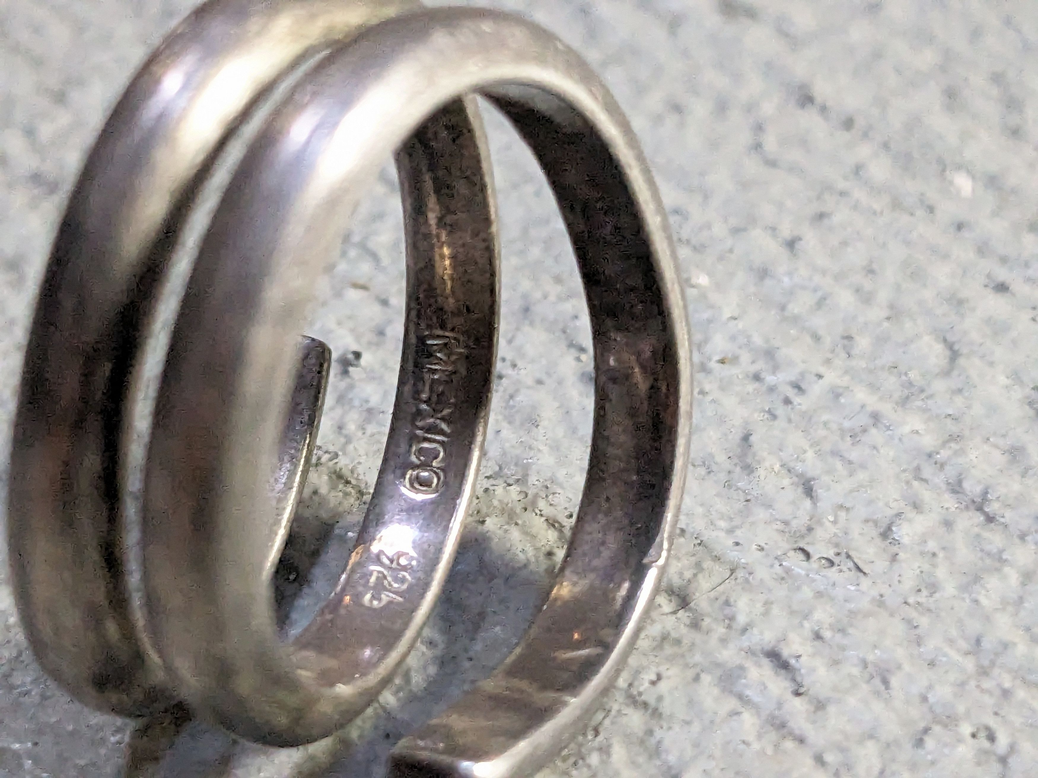 Other Vintage Sterling Silver Ring Size 7.5 Mexico Modern Size ONE SIZE - 8 Thumbnail