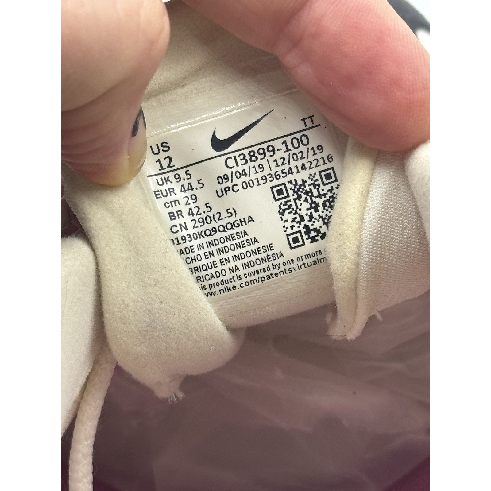 Nike Size 12 - Nike Air Max 270 React White Fuchsia Blue W Size US 12 / IT 42 - 6 Thumbnail