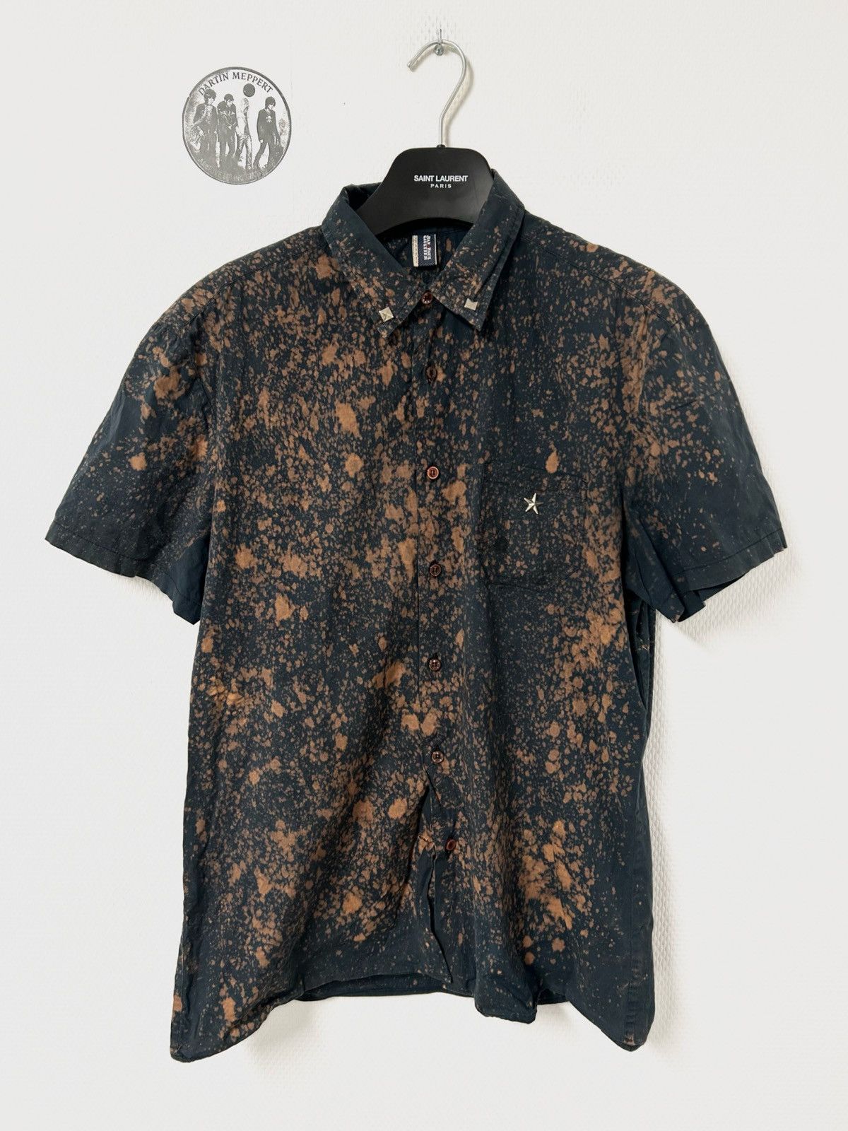 Jean Paul Gaultier SS2004 Embellished Logo Bleach-Dyed Studded Shirt Size US M / EU 48-50 / 2 - 1 Thumbnail