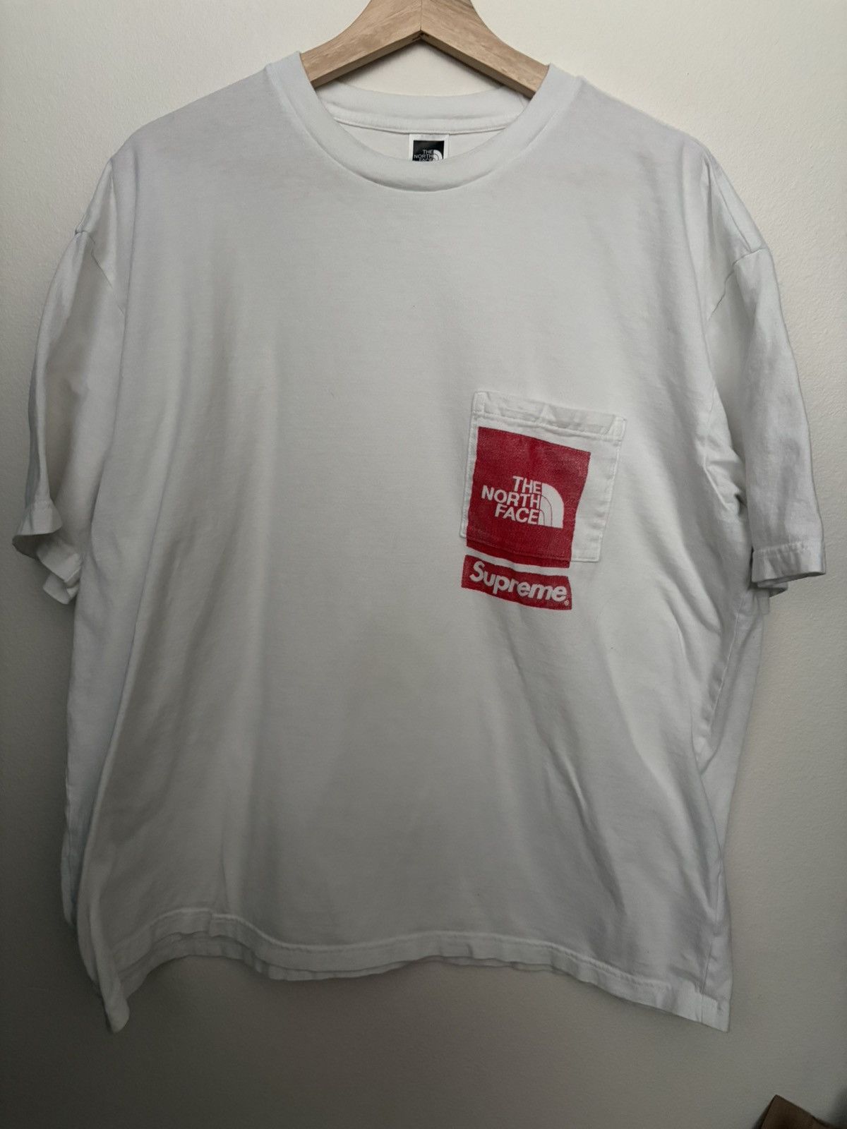 Supreme × The North Face Supreme The North Face Pocket T-Shirt Size US L / EU 52-54 / 3 - 1 Thumbnail