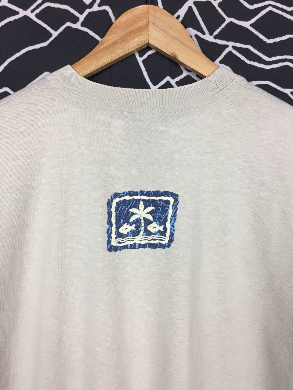 Vintage Vtg Surfers Paradise Gold Coast Australia Tee Size US L / EU 52-54 / 3 - 8 Thumbnail