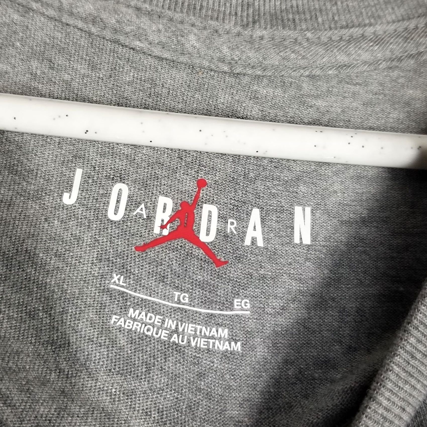 Nike Nike MJ Long Sleeve Crew Shirt Men XL Gray Logo 85 Jumpman 100% Cotton Standard Fit DV1465-091 Size US XL / EU 56 / 4 - 5 Thumbnail