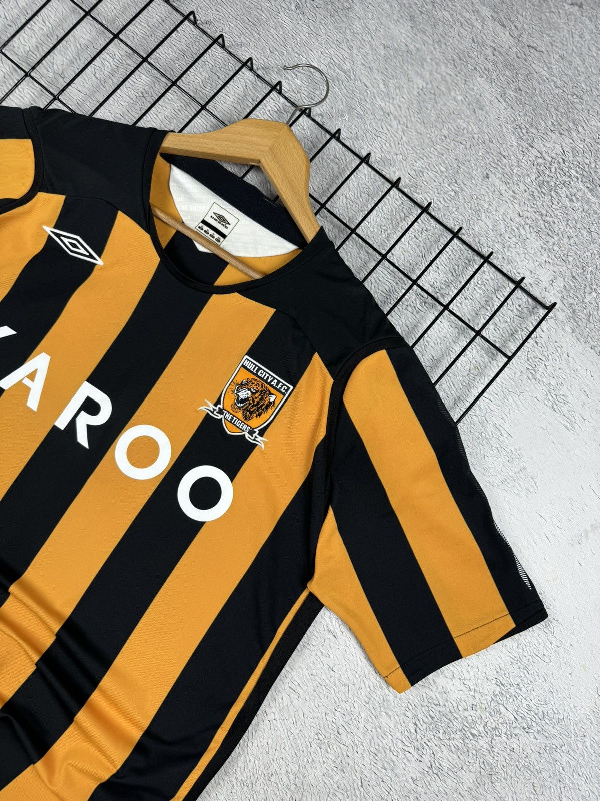 Umbro × Vintage Vintage Hull City AFC 2008/09 Umbro Jersey XL size Size US XL / EU 56 / 4 - 2 Thumbnail