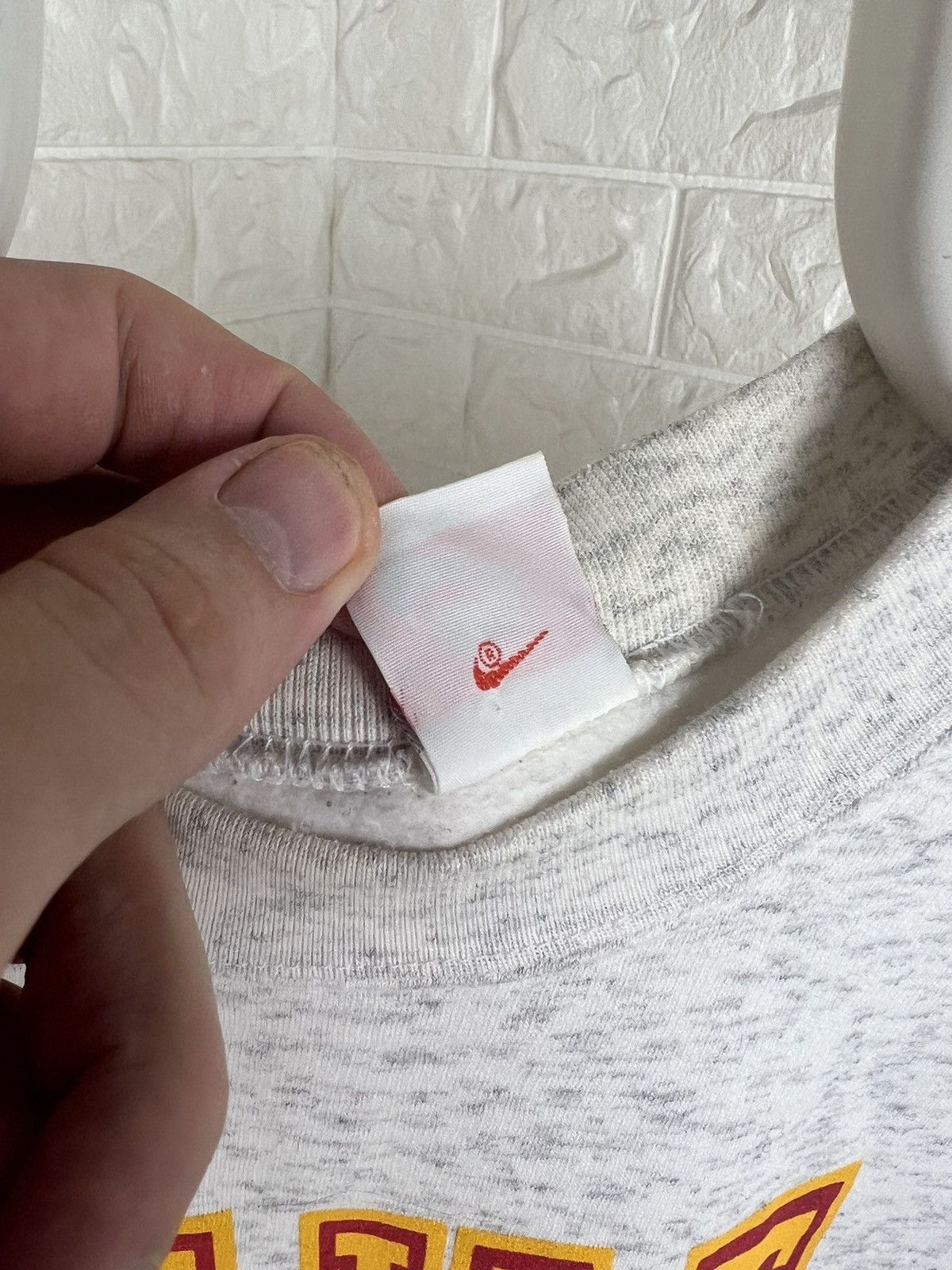 Nike × Vintage Vintage Nike Sweatshirt 90s Big Logo Size US S / EU 44-46 / 1 - 6 Thumbnail