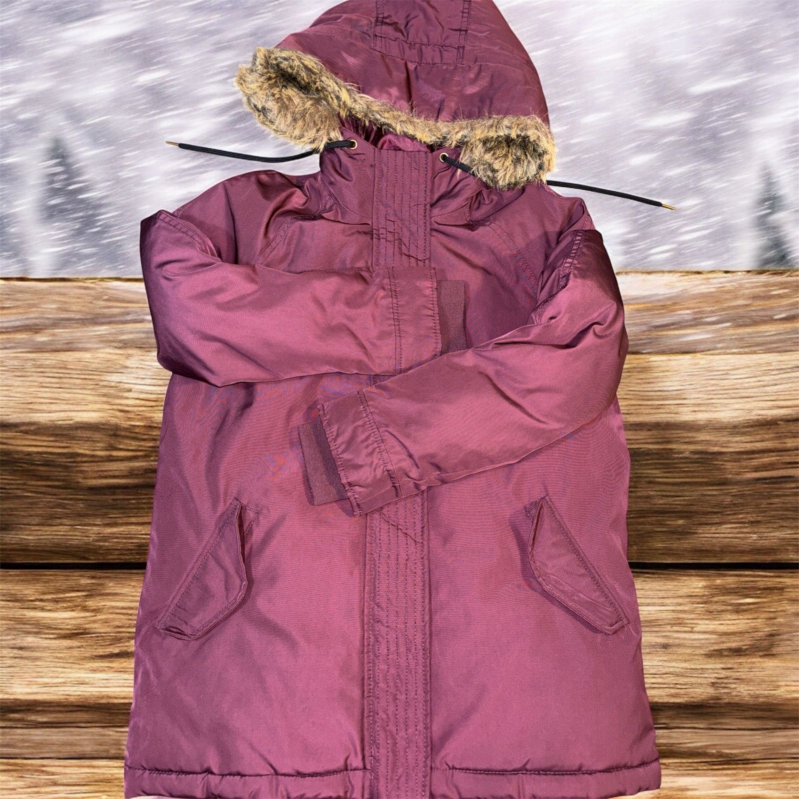 Old Navy Old Navy Faux-Fur Trimmed Parka - Size XS Petite Size XS / US 0-2 / IT 36-38 - 2 Thumbnail