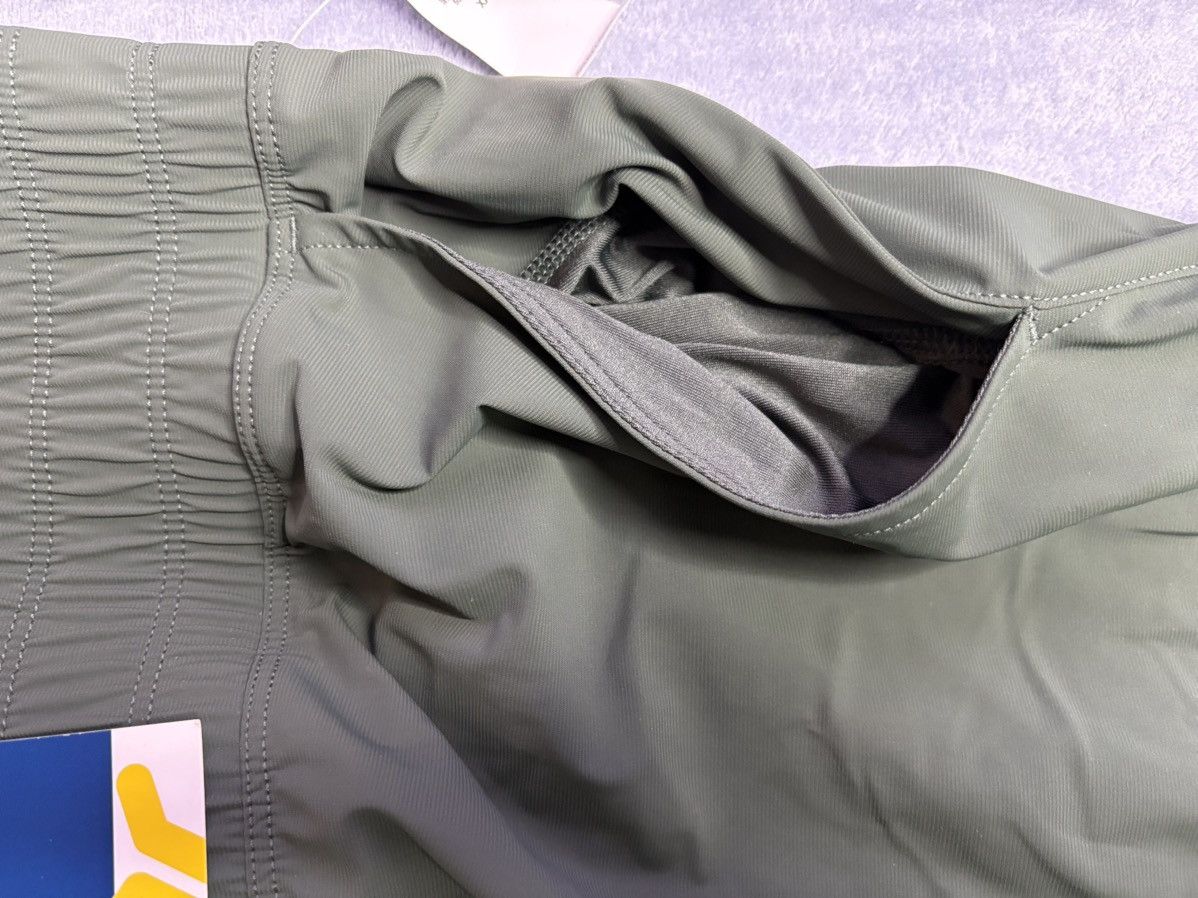 Old Navy Old Navy Women’s Active Xxl Wide Leg Green Cargo Pants Size 42" / US 20 - 4 Thumbnail