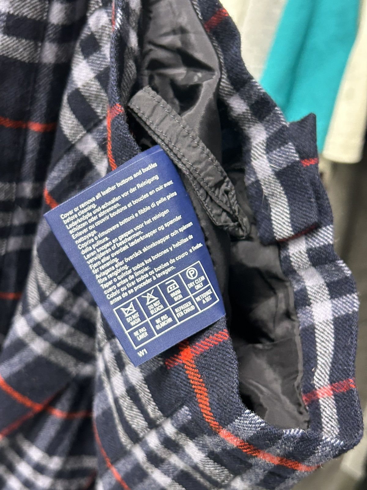 Burberry Vintage Burberry Nova Check Belt Wool Mini Skirt Size 26" / US 2 / IT 38 - 5 Thumbnail