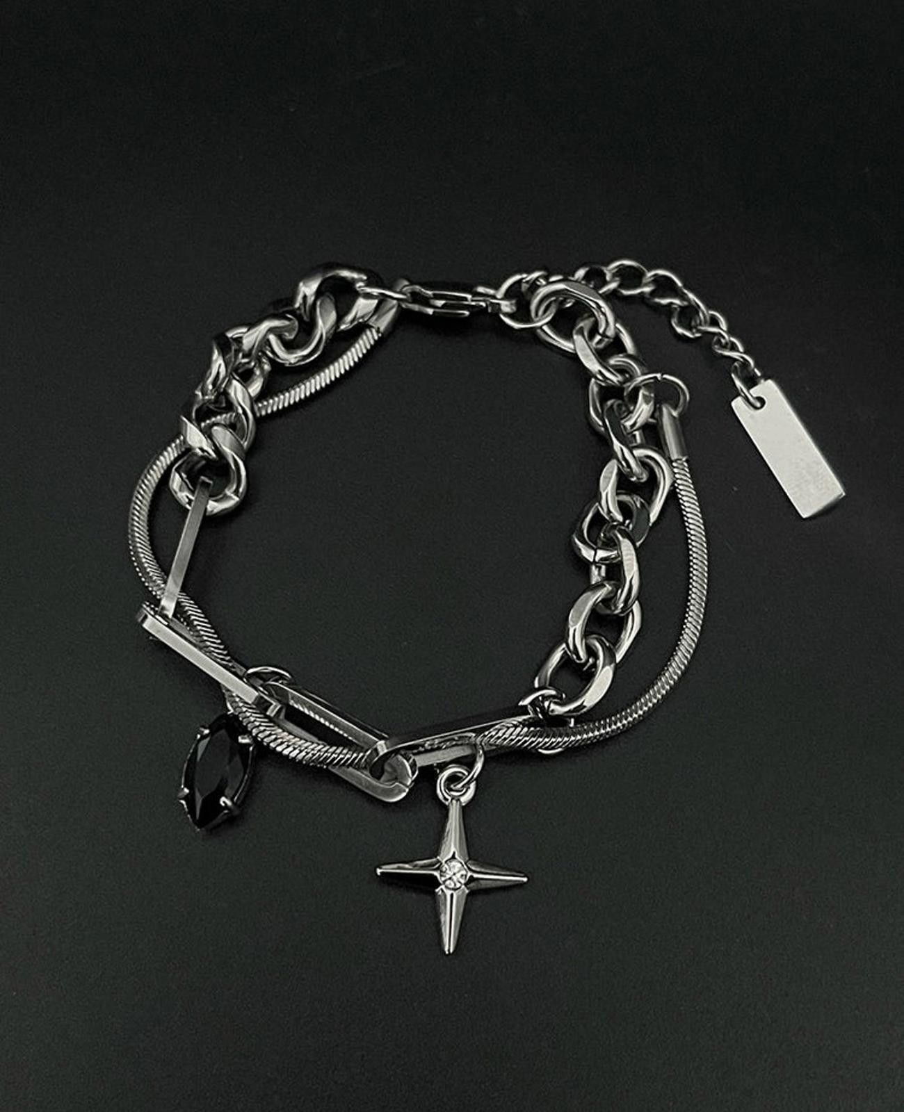 Jewelry Silver Chain Link Bracelet with Star Charms Size ONE SIZE - 2 Thumbnail