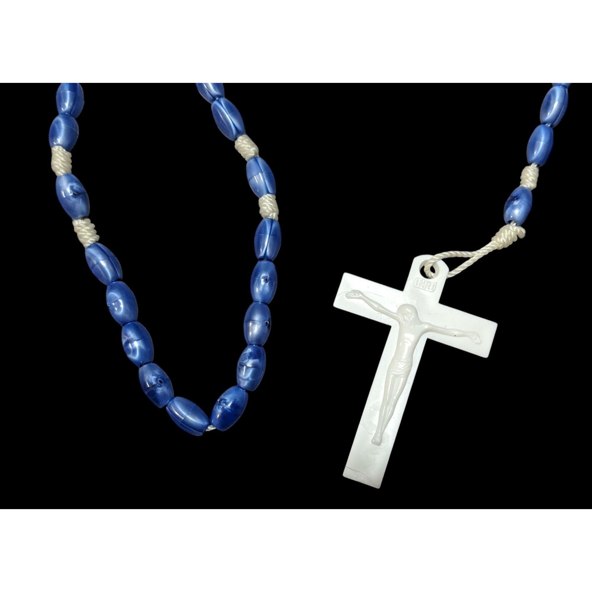 Other Blue And White Plastic Beaded Rosary Necklace Size ONE SIZE - 2 Thumbnail