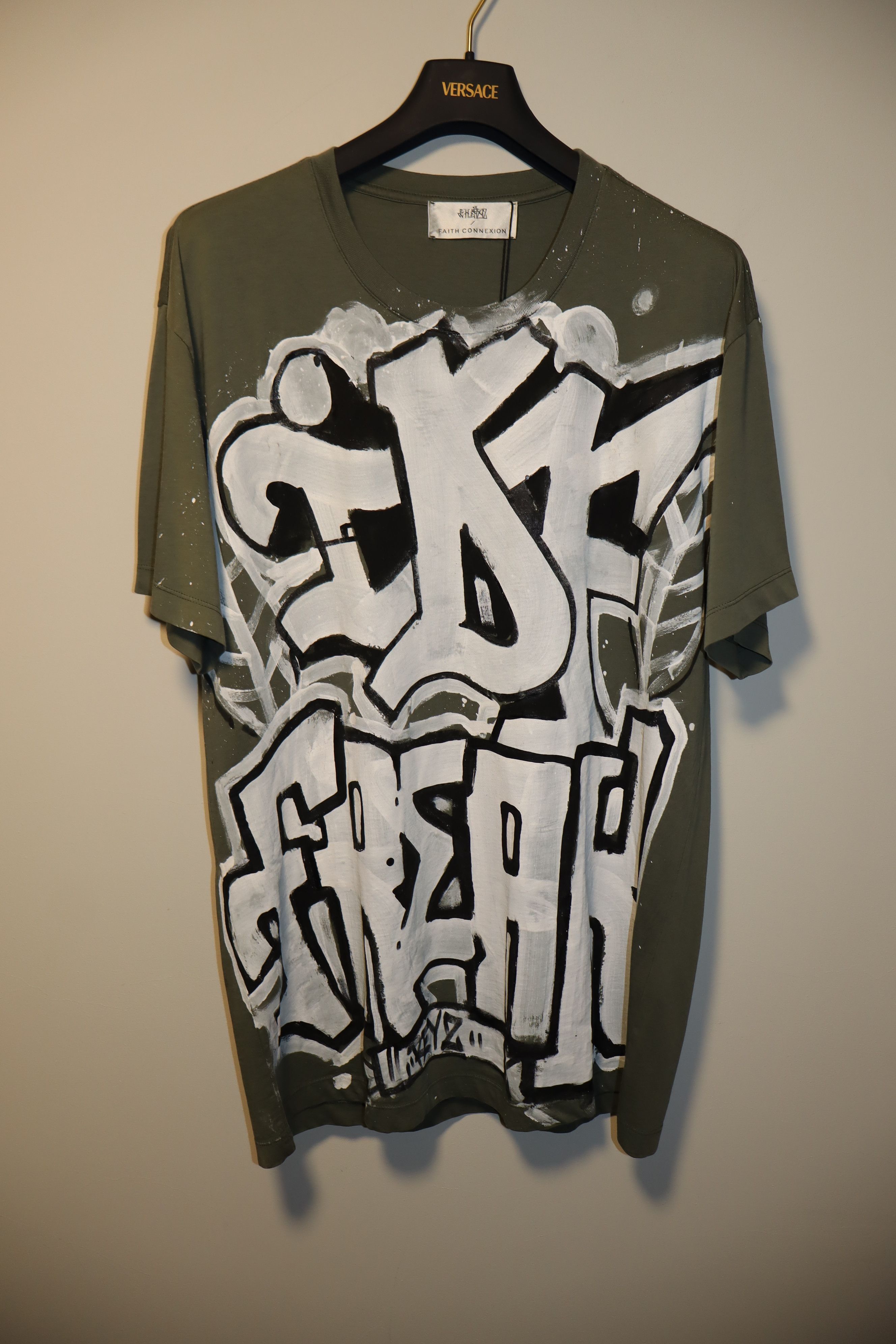 Faith Connexion Hand painted t-shirt Size US S / EU 44-46 / 1 - 1 Thumbnail