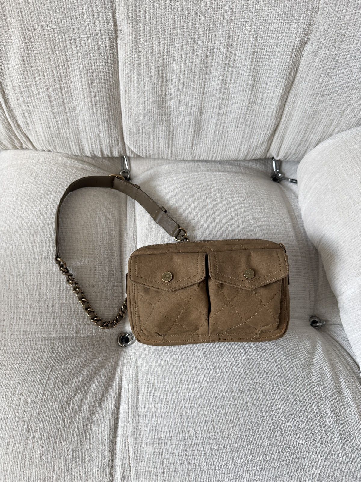 Chanel 20C Cruise Collection Belted Khaki Green / Brown Waist Bag Size ONE SIZE - 20 Thumbnail