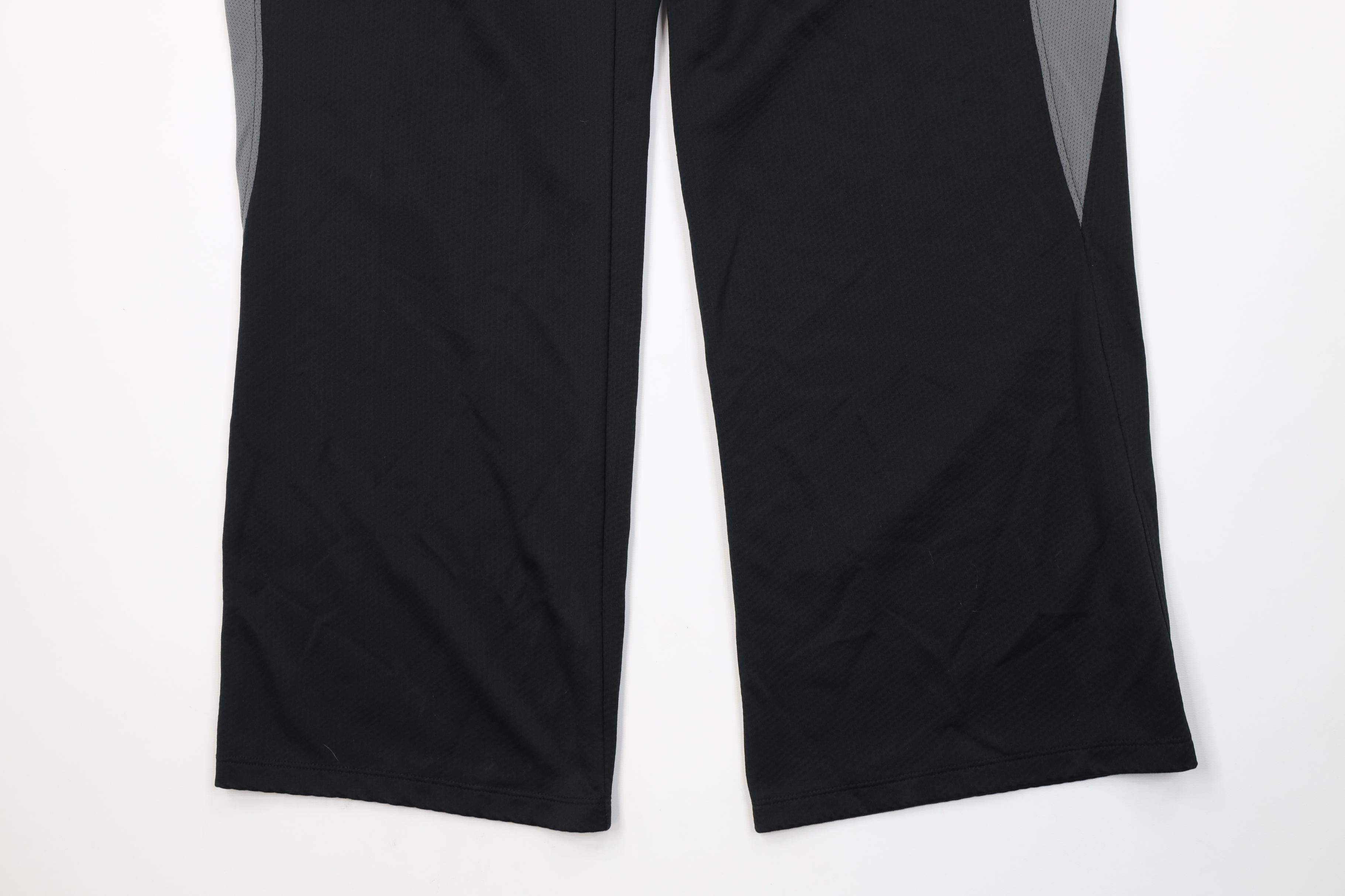 New Balance Vintage Y2K New Balance Knit Wide Leg Sweatpants Pants Black Size US 38 / EU 54 - 4 Thumbnail