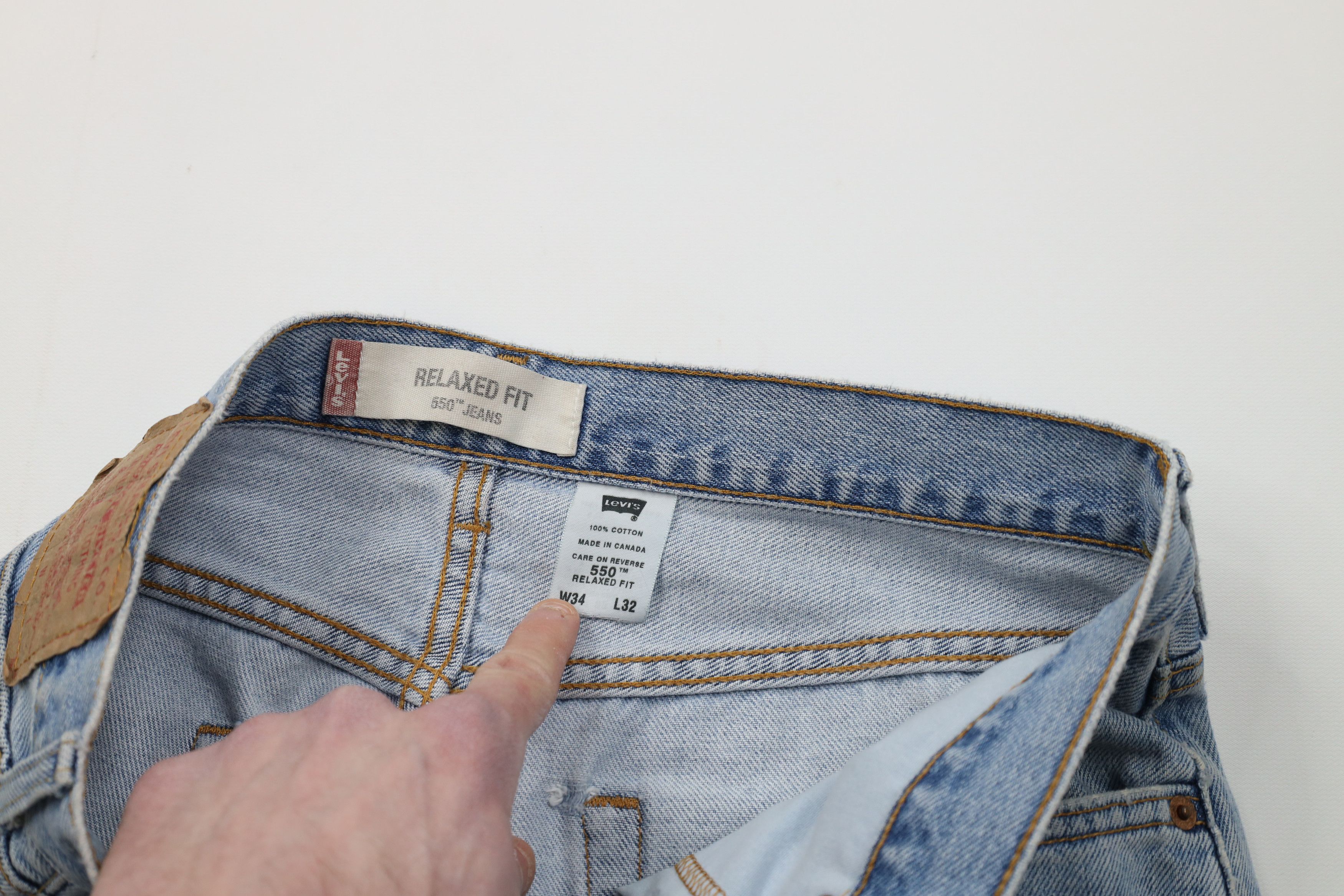 Levi's Vintage Y2K Levis 550 Relaxed Fit Denim Jeans Blue Cotton Size US 34 / EU 50 - 11 Thumbnail
