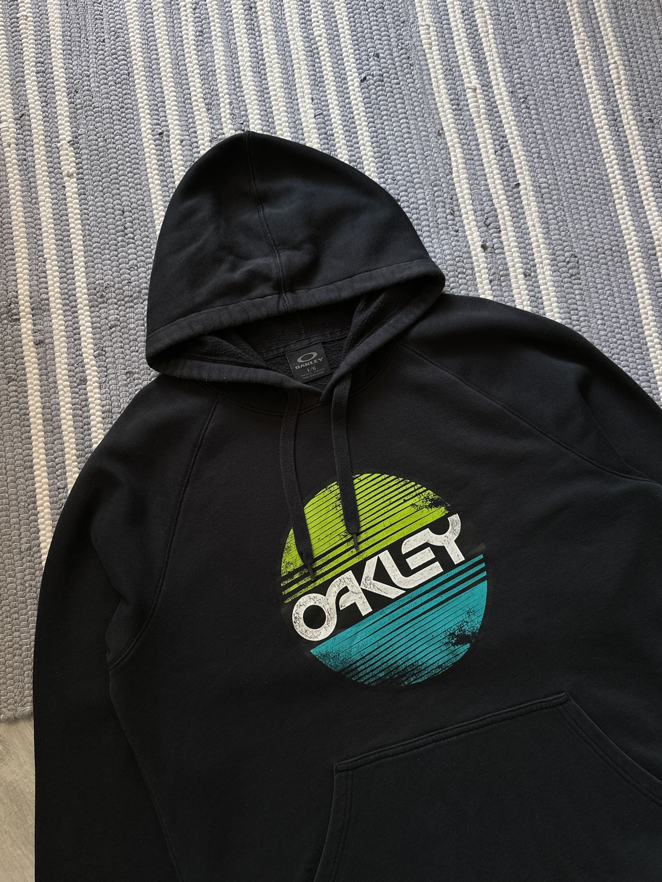 Oakley Vintage Oakley Logo Hoodie Size US L / EU 52-54 / 3 - 2 Thumbnail