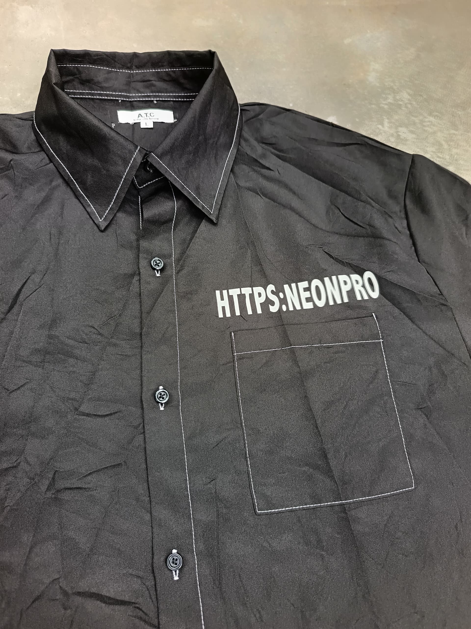 In The Attic In the attic home button up shirt Size US L / EU 52-54 / 3 - 3 Thumbnail