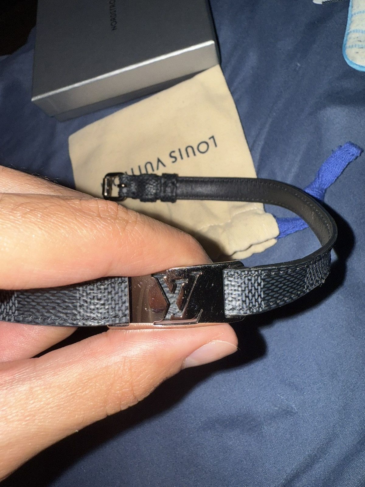 Louis Vuitton Louis Vuitton Sign In Double Bracelet Damier Graphite Size ONE SIZE - 9 Thumbnail