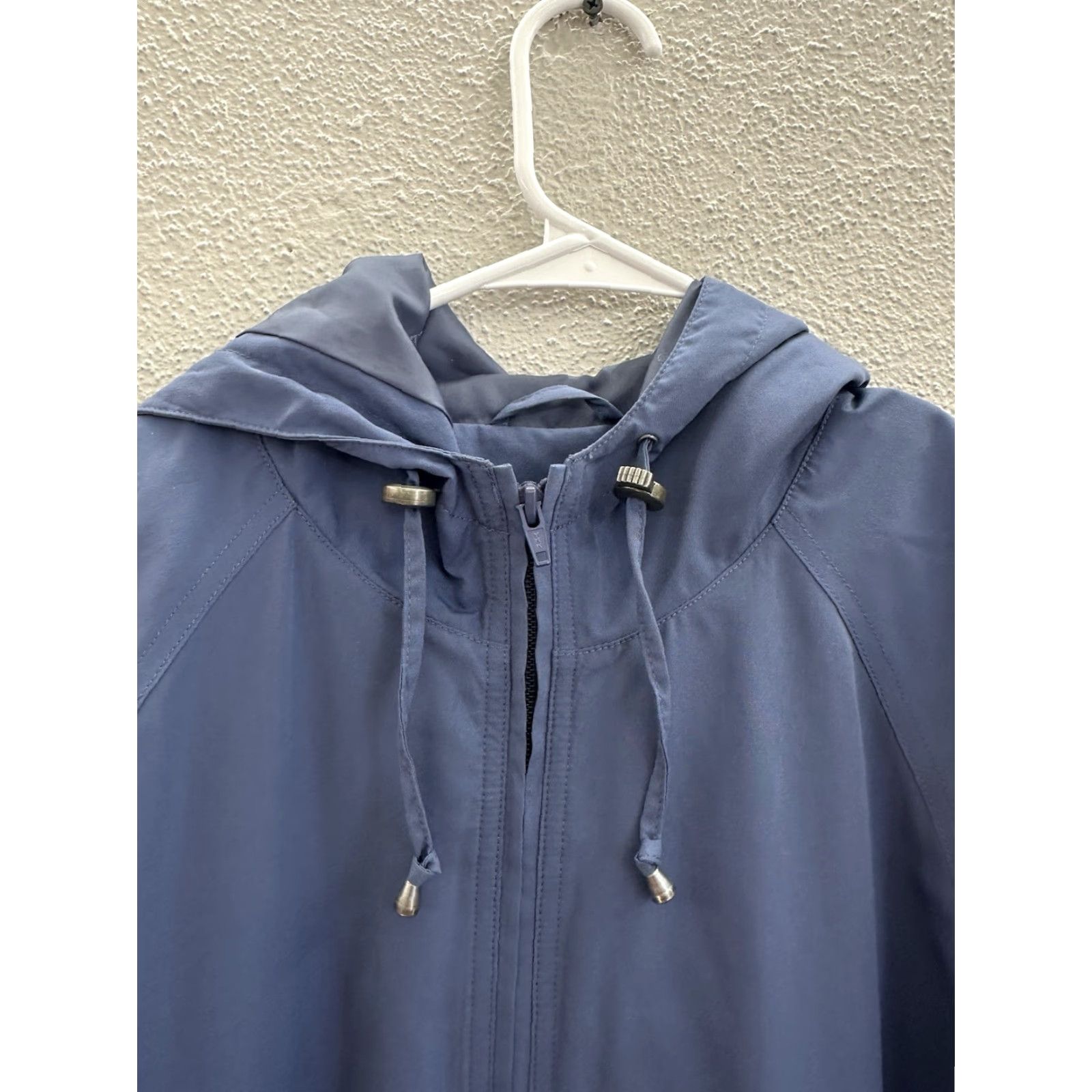 Vintage L.L. Bean Womens Jacket Petite Large Dark Blue Zip Up Hooded Trench Coat Jacket Coat Size L / US 10 / IT 46 - 4 Thumbnail