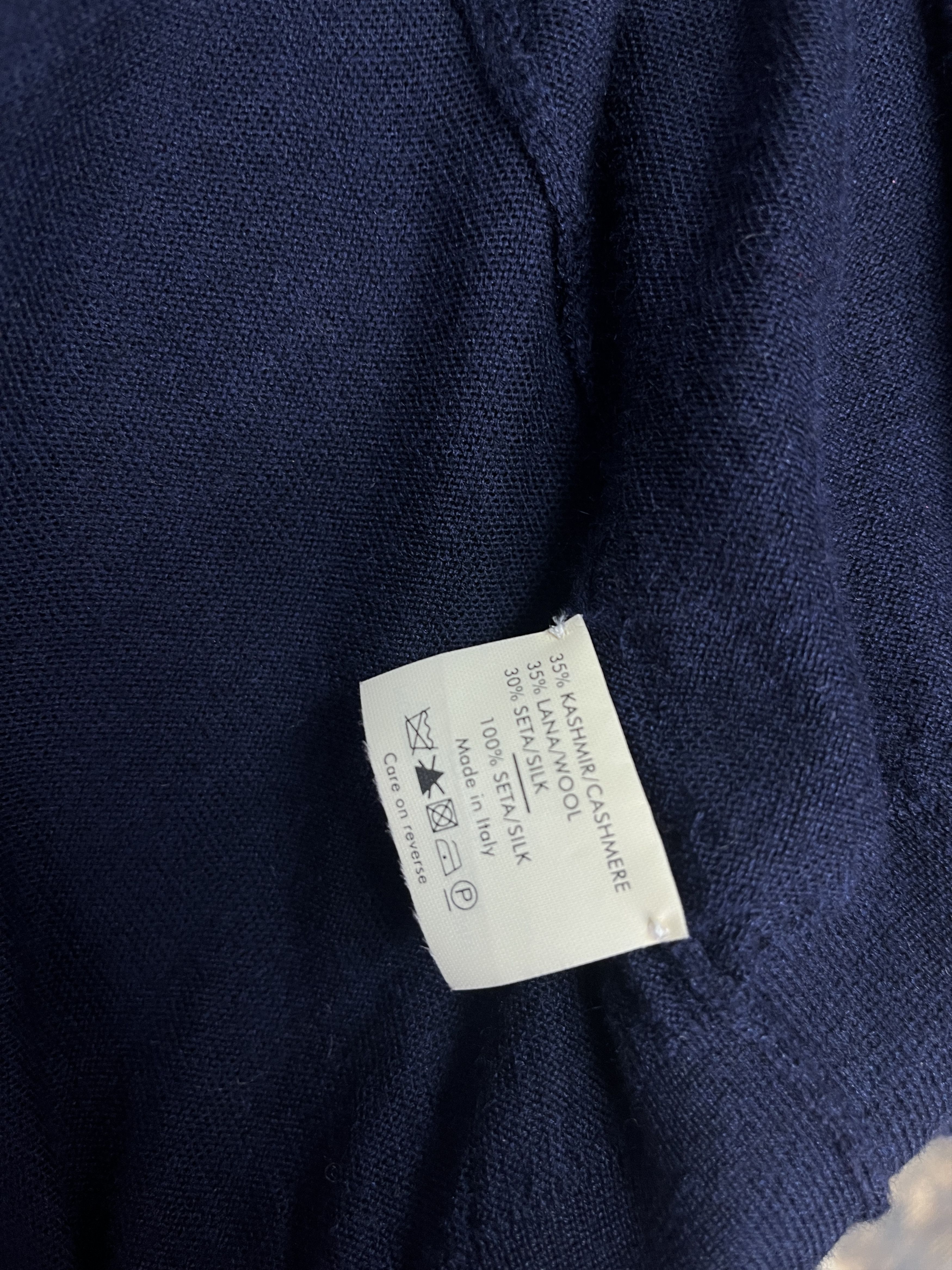 Alexander McQueen Alexander McQueen Cashmere Cardigan With Silk Neck Wrap Size XS / US 0-2 / IT 36-38 - 8 Thumbnail