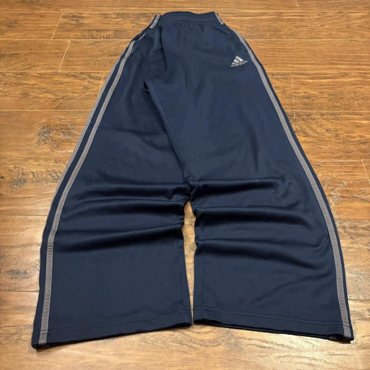 Adidas Crazy Vintage Y2K/2000s Baggy Adidas Navy Blue Striped Sweatpants! Size US 30 / EU 46 - 7 Thumbnail