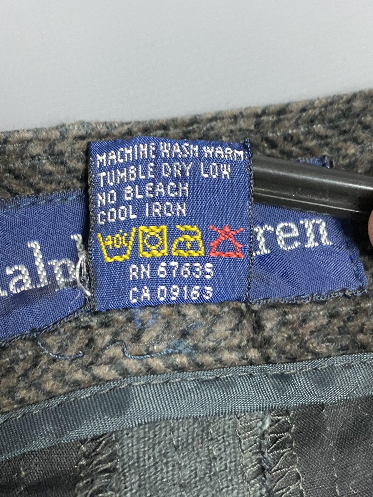 Ralph Lauren Vtg Ralph Lauren Herringbone Skirt Size 6 Brown Knee Length Size 28" / US 6 / IT 42 - 22 Thumbnail