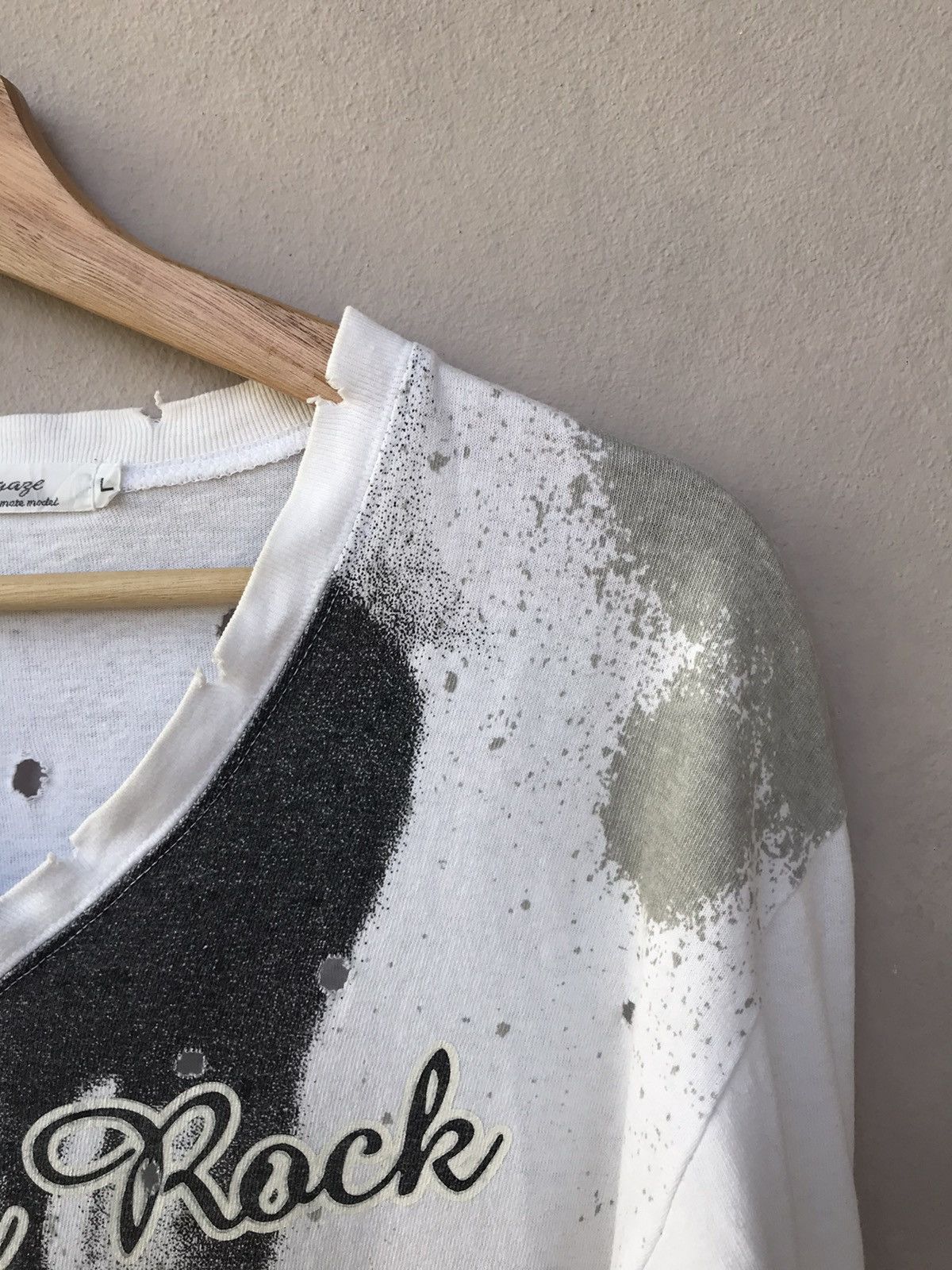Japanese Brand Thrashed ModishGaze Venus of Rock Distressed Longsleeve Tee Size US L / EU 52-54 / 3 - 9 Thumbnail