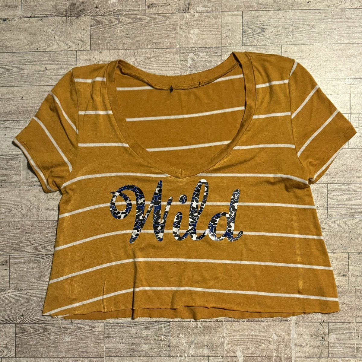 Vintage Y2K, Wild, Multi Pattern, Raw Hem Cropped, Rayon V-Neck Size M / US 6-8 / IT 42-44 - 3 Thumbnail