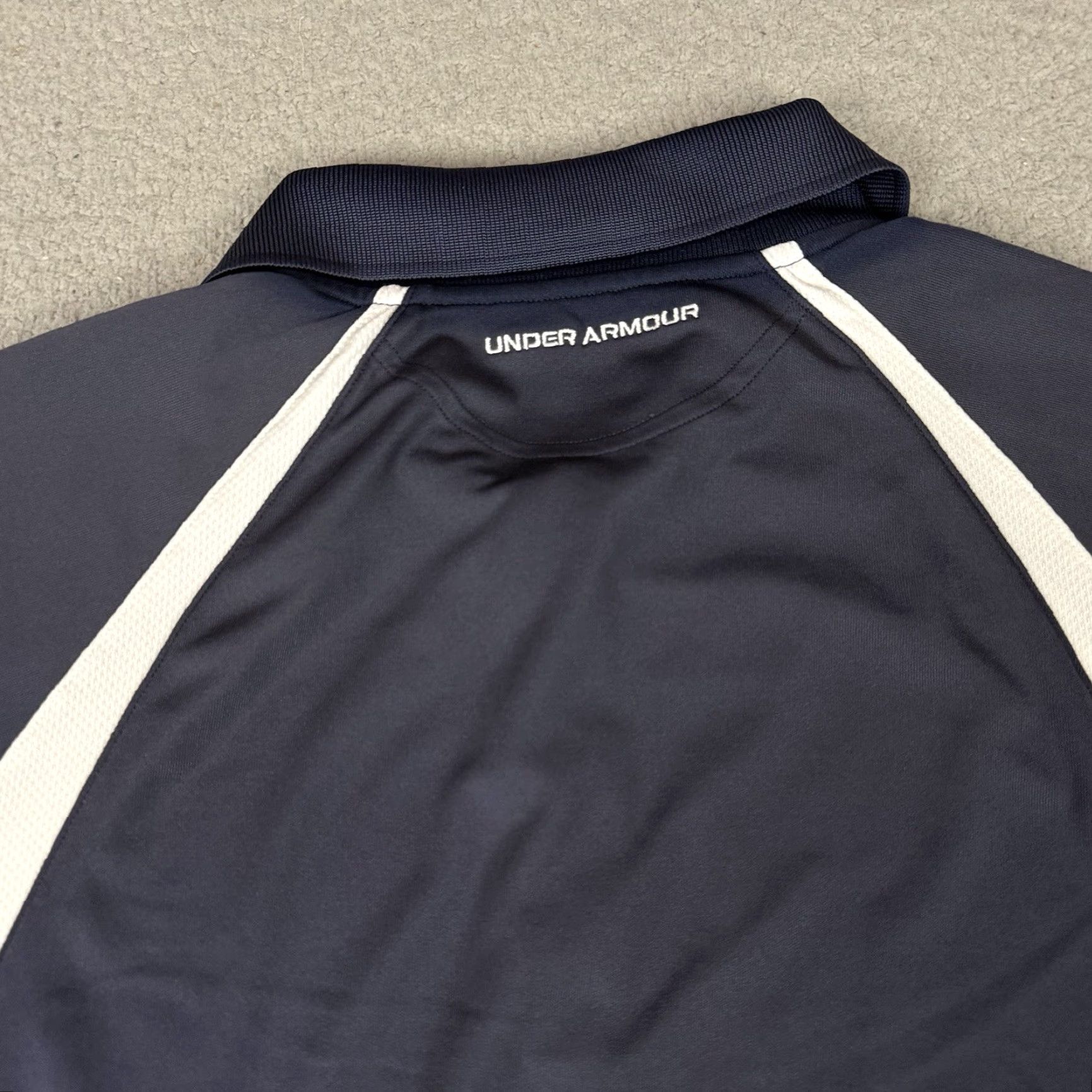 Under Armour VINTAGE Under Armour Polo Shirt Adult L Blue Heatgear Stretch Golf Relaxed Navy L Mens Size US L / EU 52-54 / 3 - 6 Thumbnail