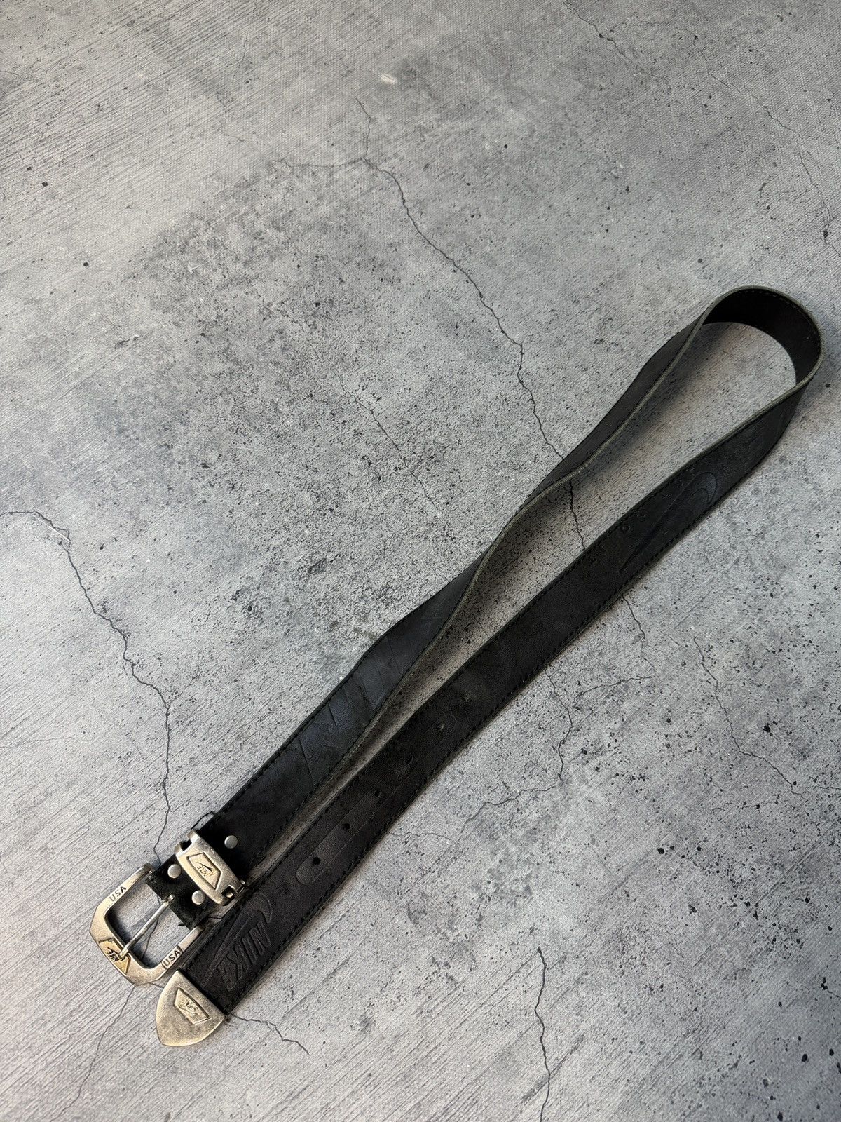 If Six Was Nine Vintage Nike Belt Leather 90s Y2K Logo Style USA Size ONE SIZE - 6 Thumbnail