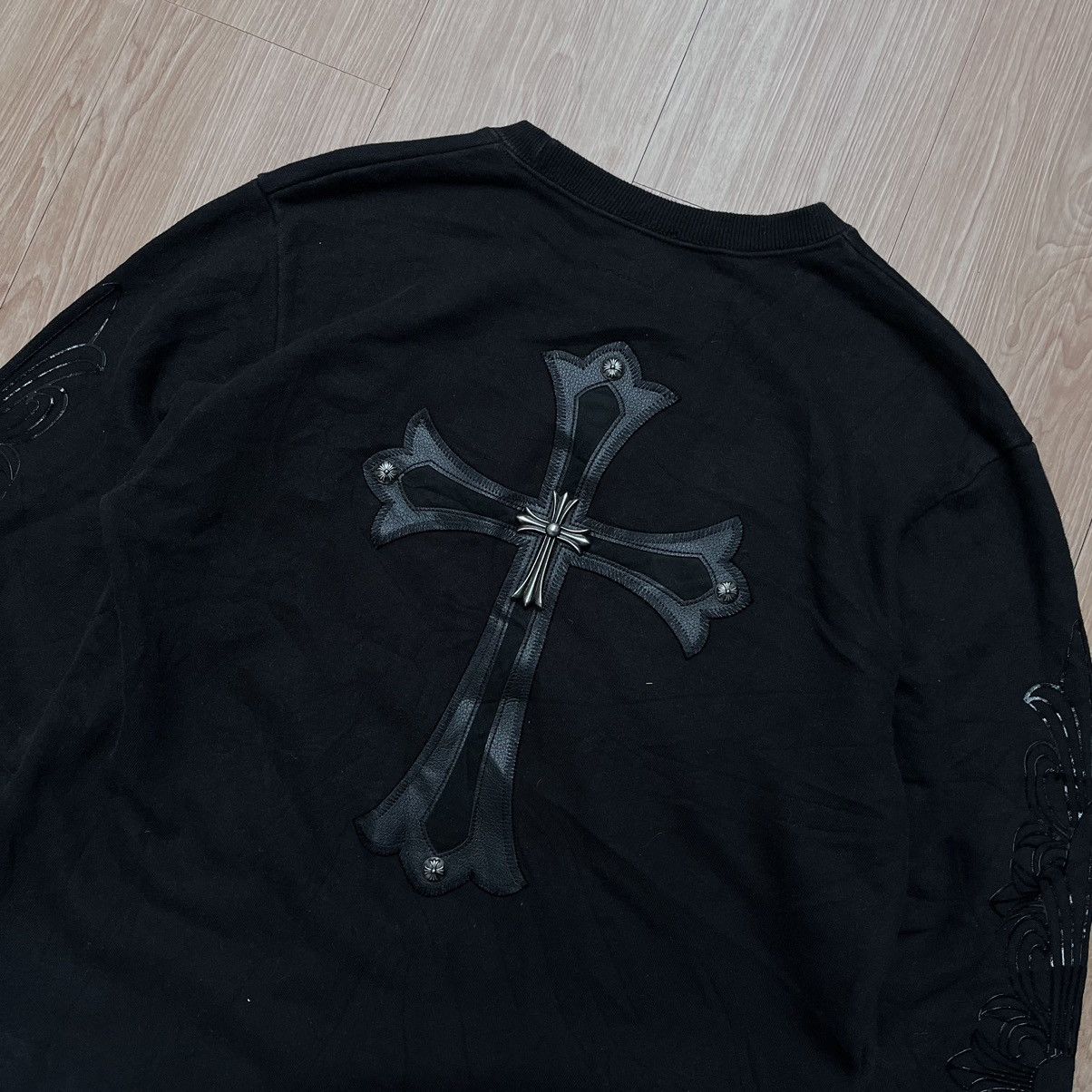 Japanese Brand 💸Binnding Offer Accepted💸 Faith Quarder Cross Logo Size US L / EU 52-54 / 3 - 4 Thumbnail