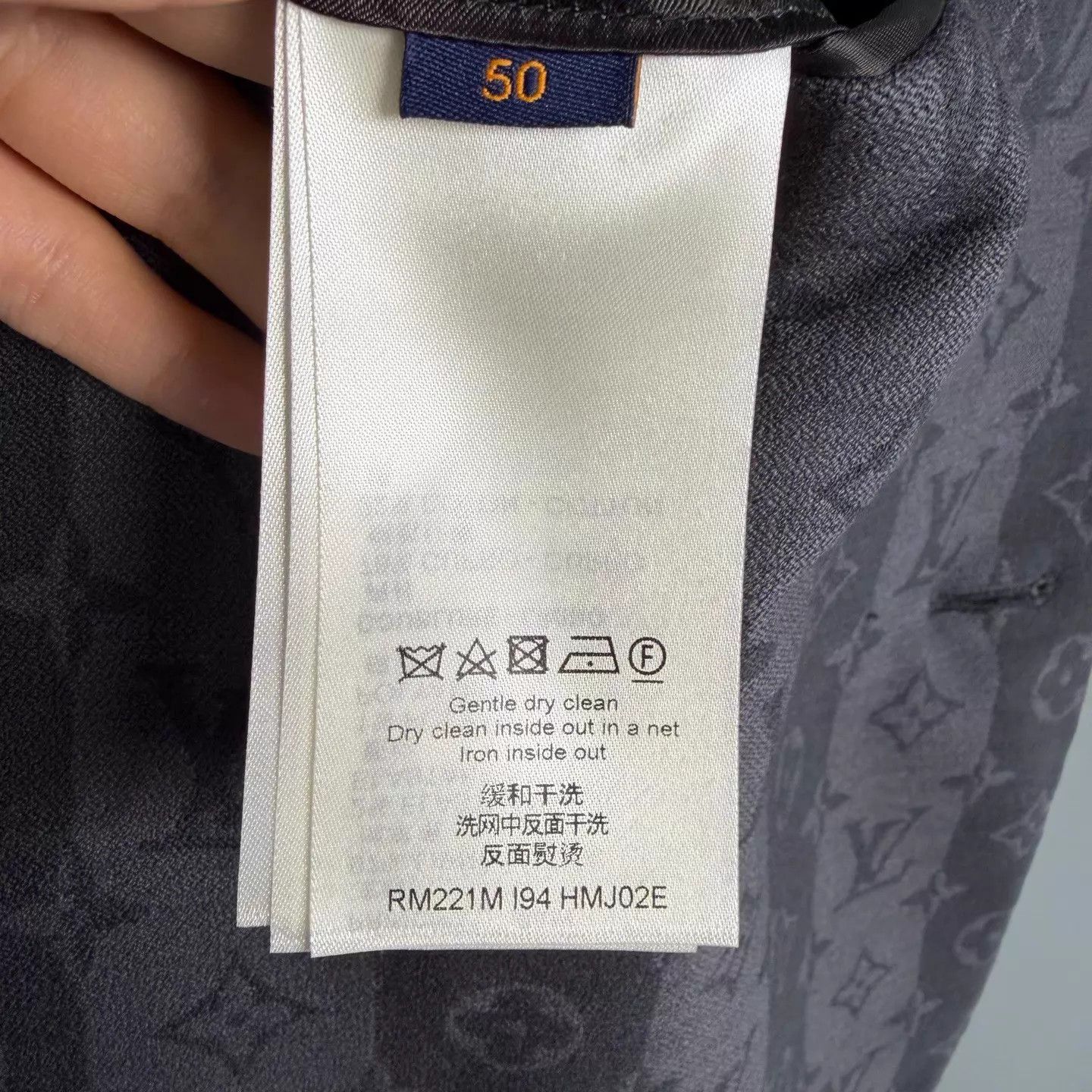 Louis Vuitton [Almost New] Louis Vuitton Suit Jacket Size US M / EU 48-50 / 2 - 5 Thumbnail