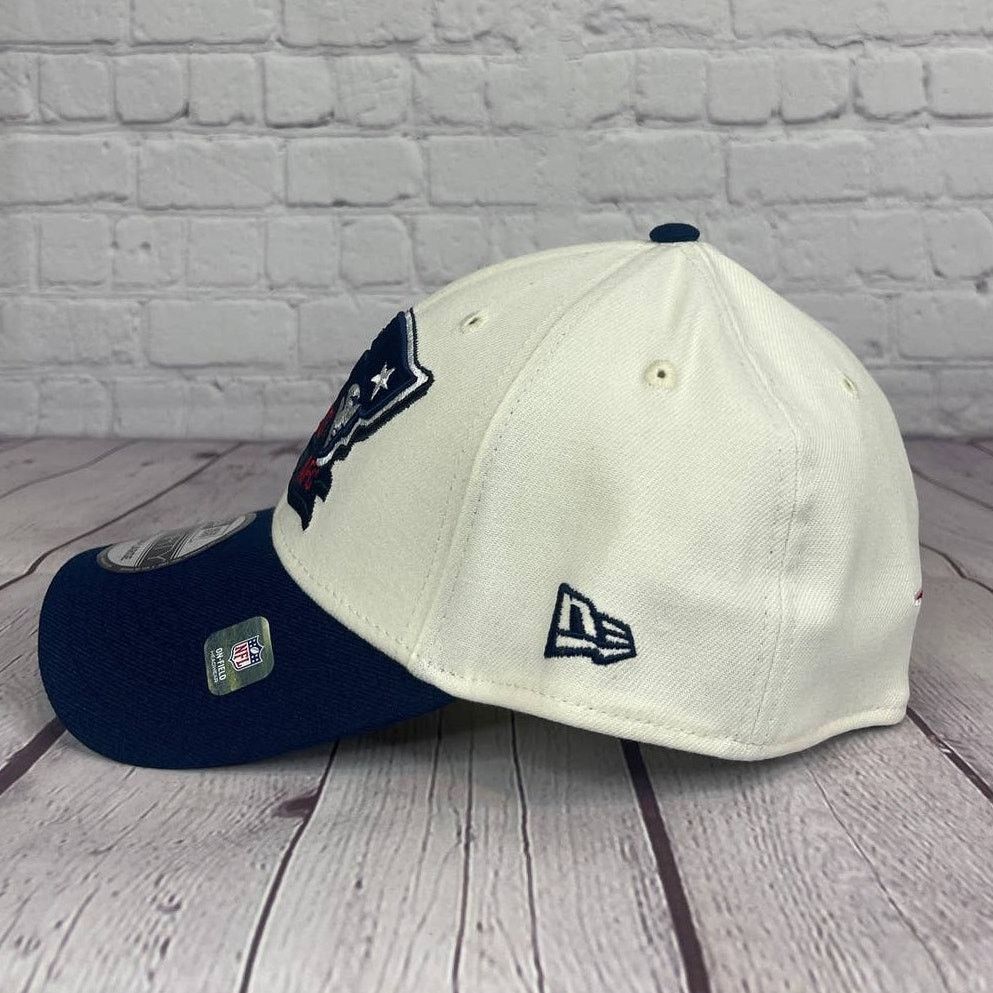 New Era New Era 39THIRTY 2022 NFL New England Patriots Sideline Hat Size ONE SIZE - 2 Thumbnail