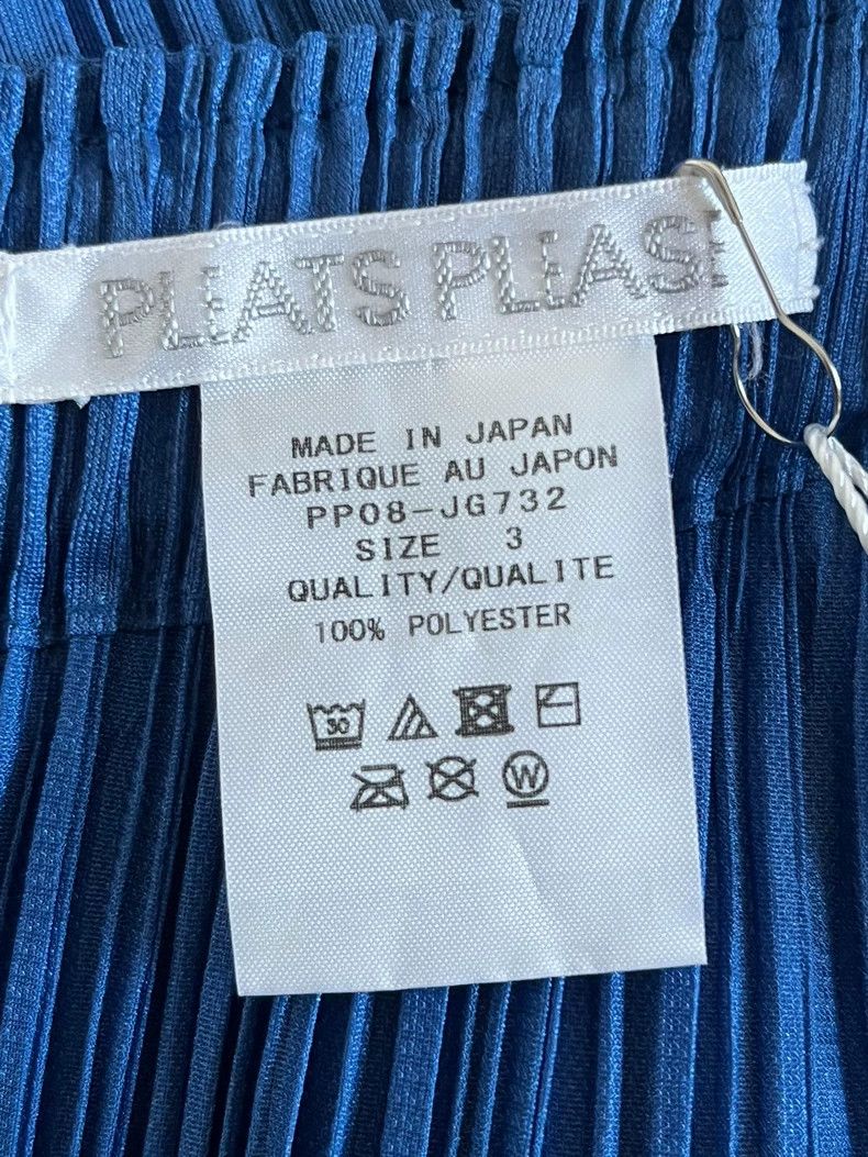 Issey Miyake Issey Miyake size:3 Blue pleated skirt Size 22" - 3 Thumbnail