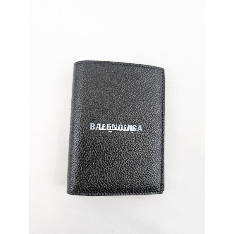 Balenciaga o1rshd1 Size: OS / Case Vertical Bifolded Wallet Black/White Size ONE SIZE - 1 Thumbnail