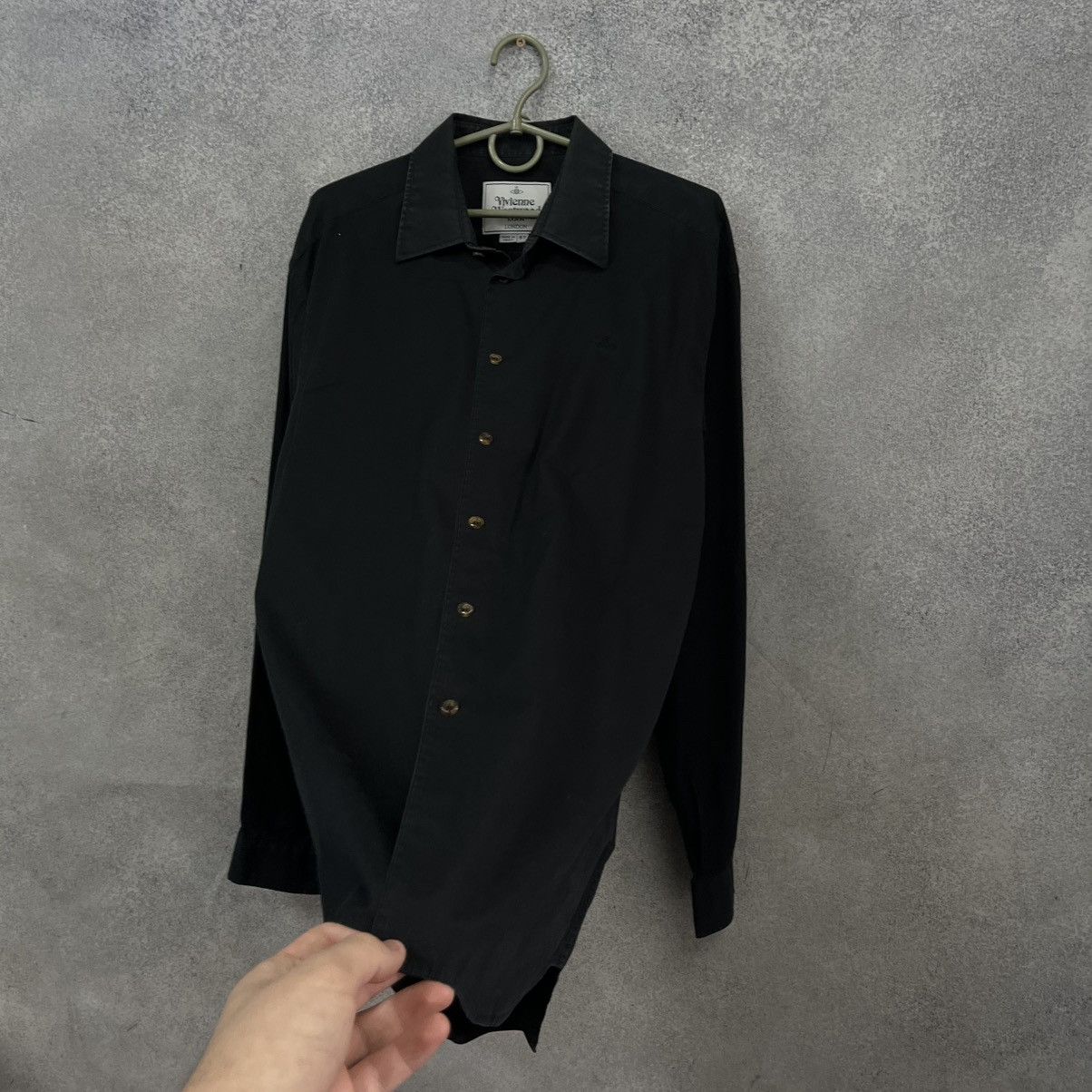 Vivienne Westwood Vivienne Westwood Shirt Black Rare Mini Logo Size US L / EU 52-54 / 3 - 8 Thumbnail