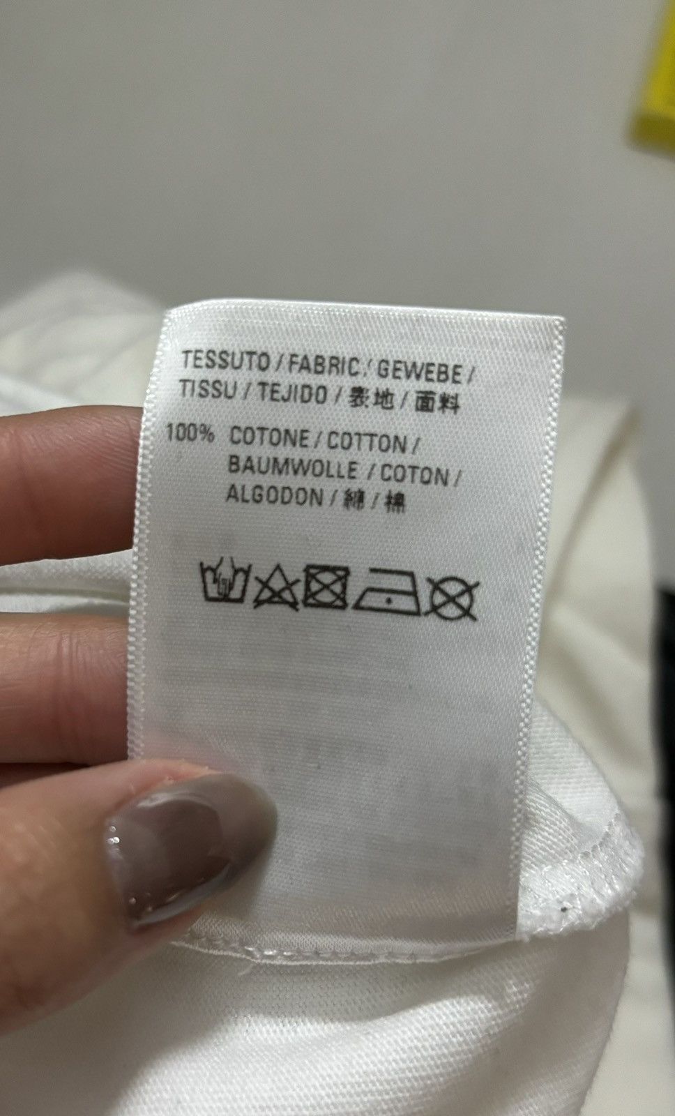 Balenciaga Balenciaga White Wide Line Barcode T-Shirt Size S / US 4 / IT 40 - 7 Thumbnail