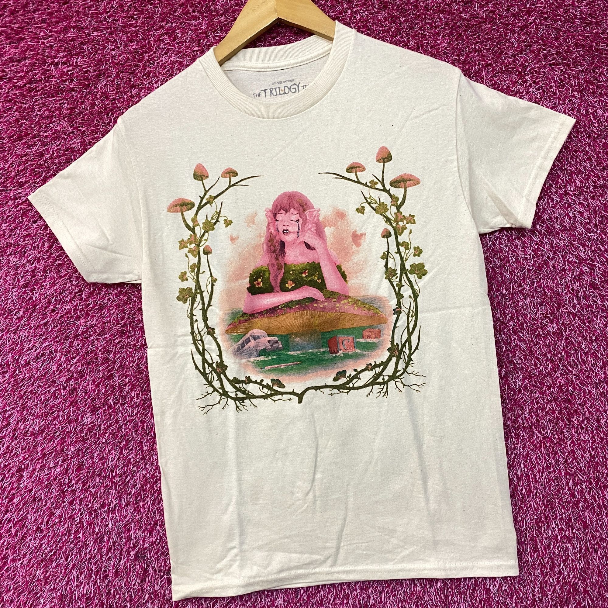 Other Melanie Martinez Trilogy Tour Beige Tshirt size Small Size US S / EU 44-46 / 1 - 3 Thumbnail