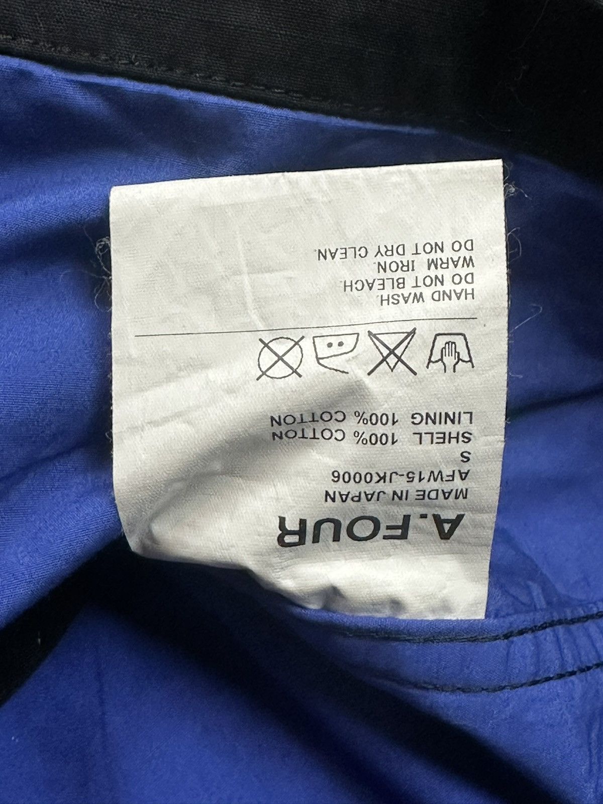 Kazuki Kuraishi Kazuki Kuraishi x Cali Thornhill Dewitt coat “found dead” Size US S / EU 44-46 / 1 - 12 Thumbnail