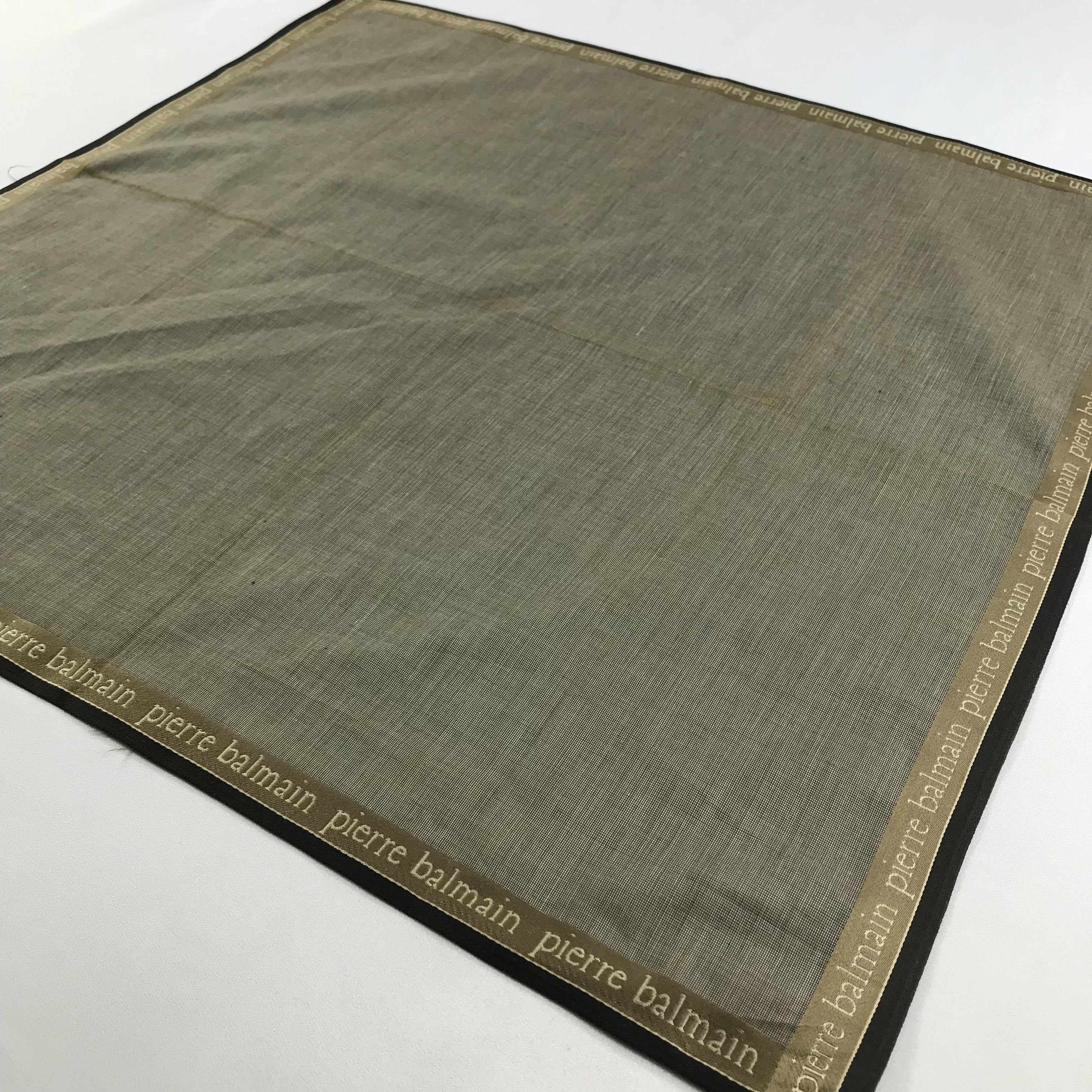 Pierre Balmain × Vintage Pierre Balmain Bandana / Handkerchief / Neckerchief - S2576 Size ONE SIZE - 2 Thumbnail