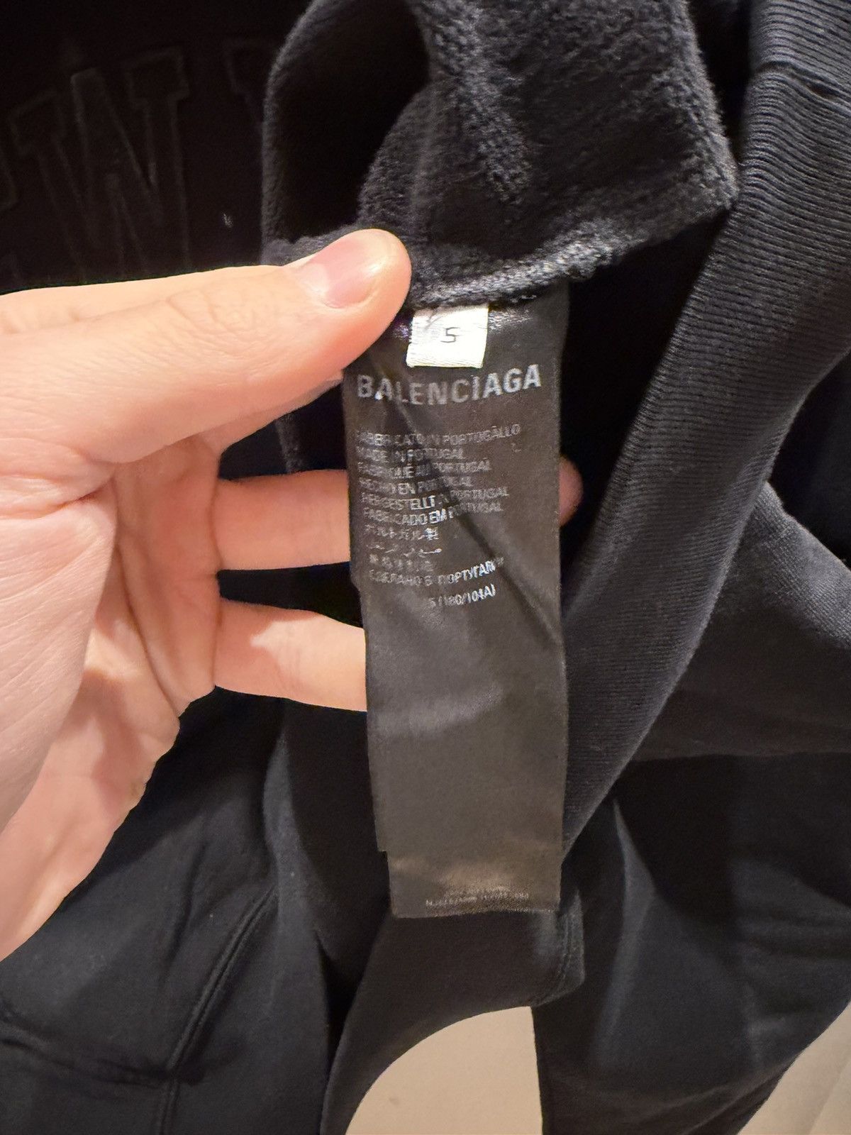 Balenciaga Balenciaga Embroidered New York Hoodie Black size 5 Size US M / EU 48-50 / 2 - 6 Thumbnail