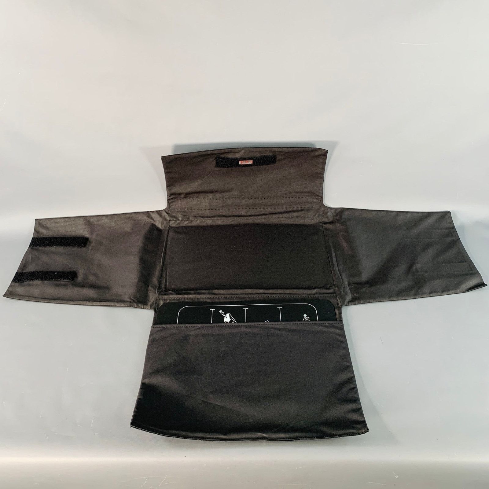 Tumi TUMI Black Nylon Packable Hook Loop Garment Bag Size ONE SIZE - 3 Thumbnail