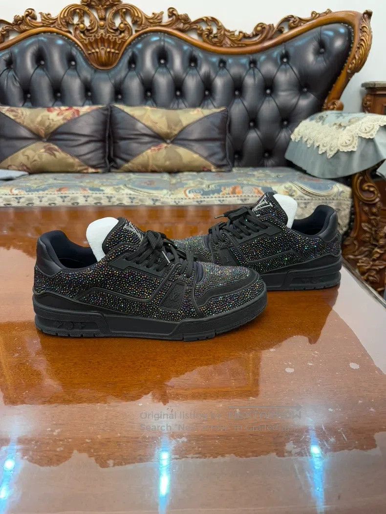 Louis Vuitton Louis Vuitton Full drilling design shoes Size US 7.5 / EU 40-41 - 4 Thumbnail