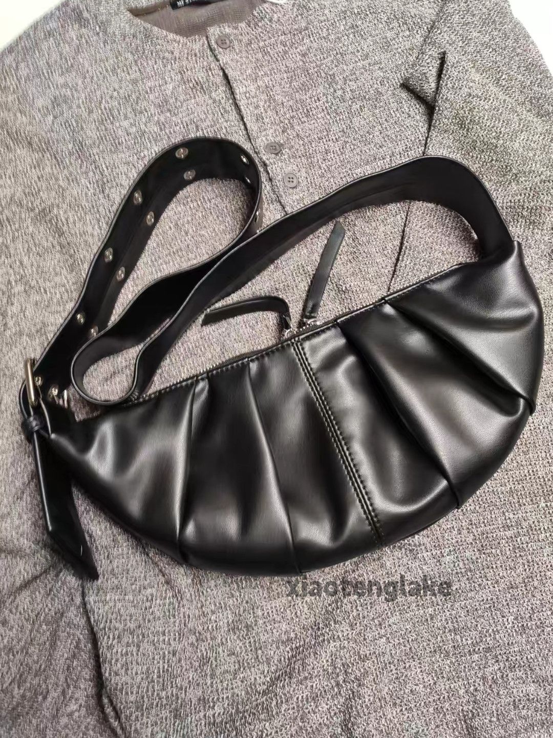 Designer Unisex utility biker rider punk yuppie crossbody bag Size ONE SIZE - 9 Thumbnail