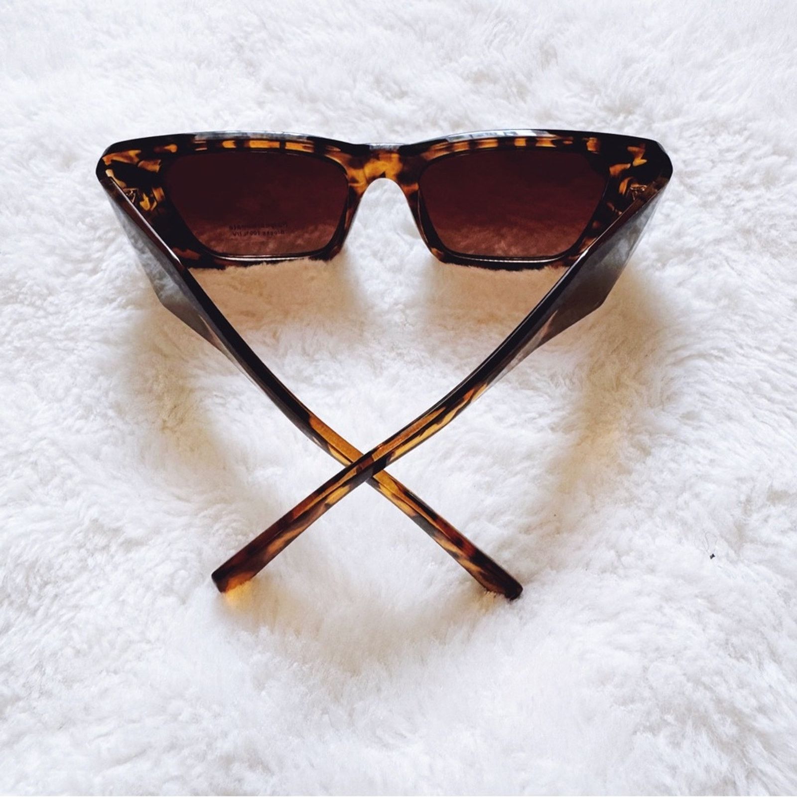 Other Lily Tortoise Brown Rectangular Sunglasses Size ONE SIZE - 9 Thumbnail
