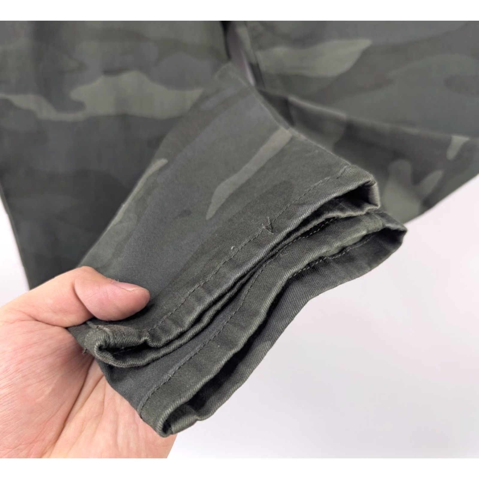 Vintage Democracy Jeans Camouflage Stretch Ankle Pants 16 Women Olive Green 28in Inseam Size 38" / US 16 / IT 52 - 3 Thumbnail