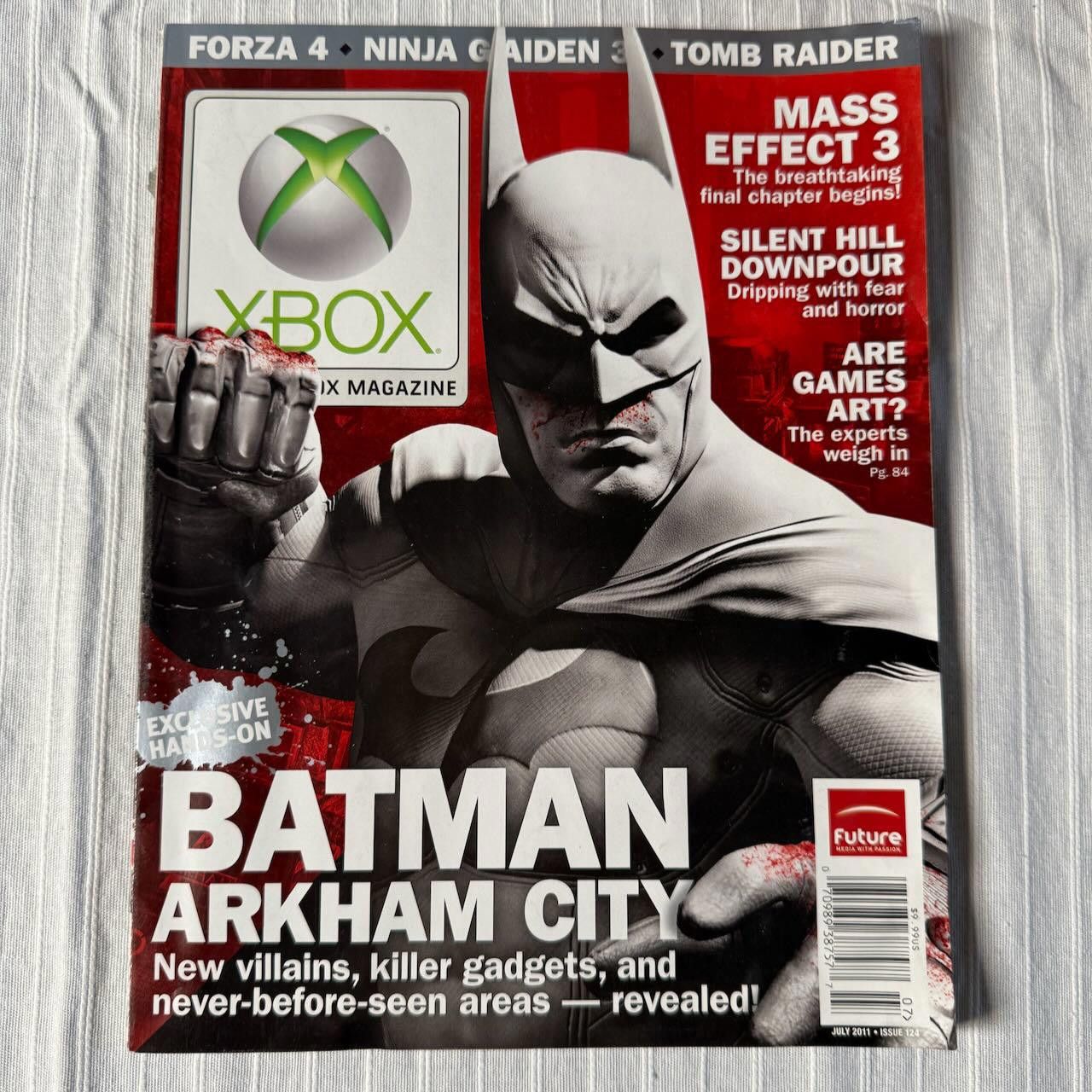 Other XBOX Magazine #124 JUL 2011 Batman: Arkham City Exclusive Size ONE SIZE - 1 Thumbnail