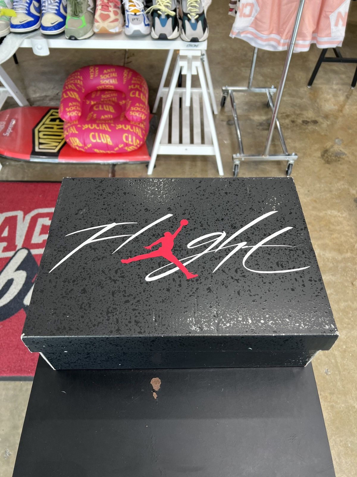 Jordan Brand Air Jordan 4 Red Cement Size 12 (2023) Size US 12 / EU 45 - 13 Thumbnail