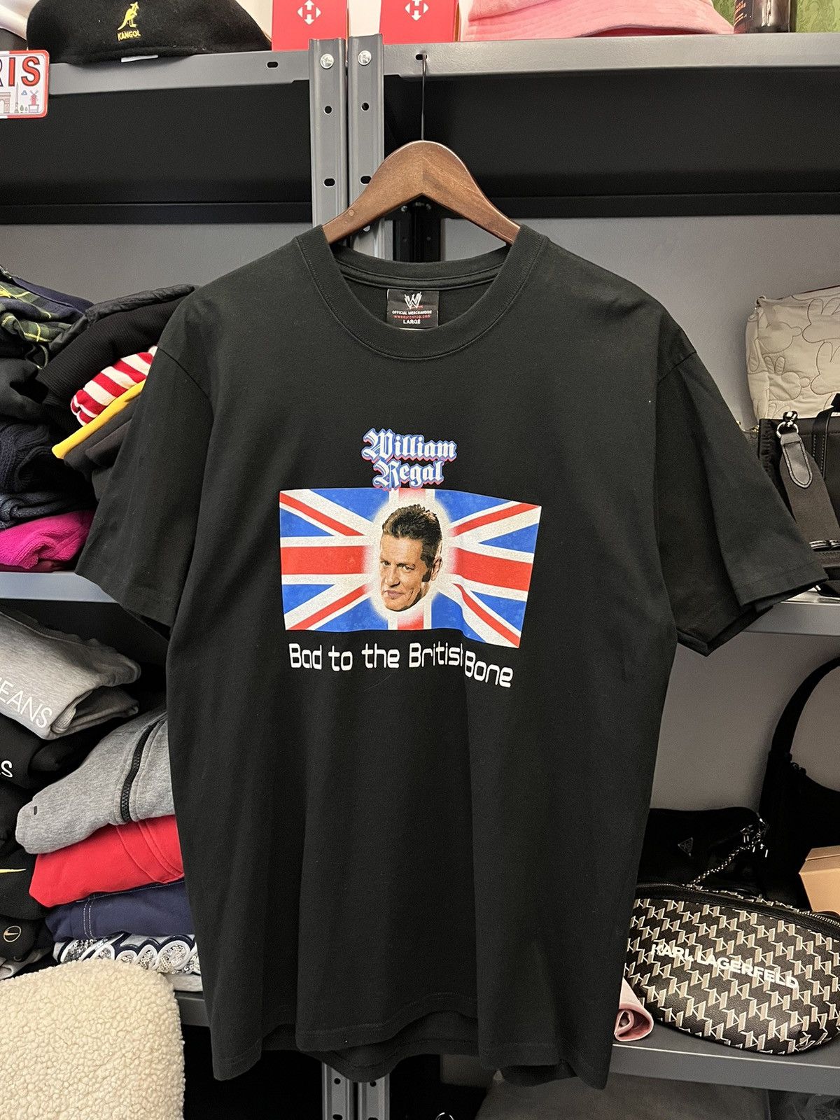 WWE Vintage WWE William Regal T-shirt Size US L / EU 52-54 / 3 - 1 Thumbnail