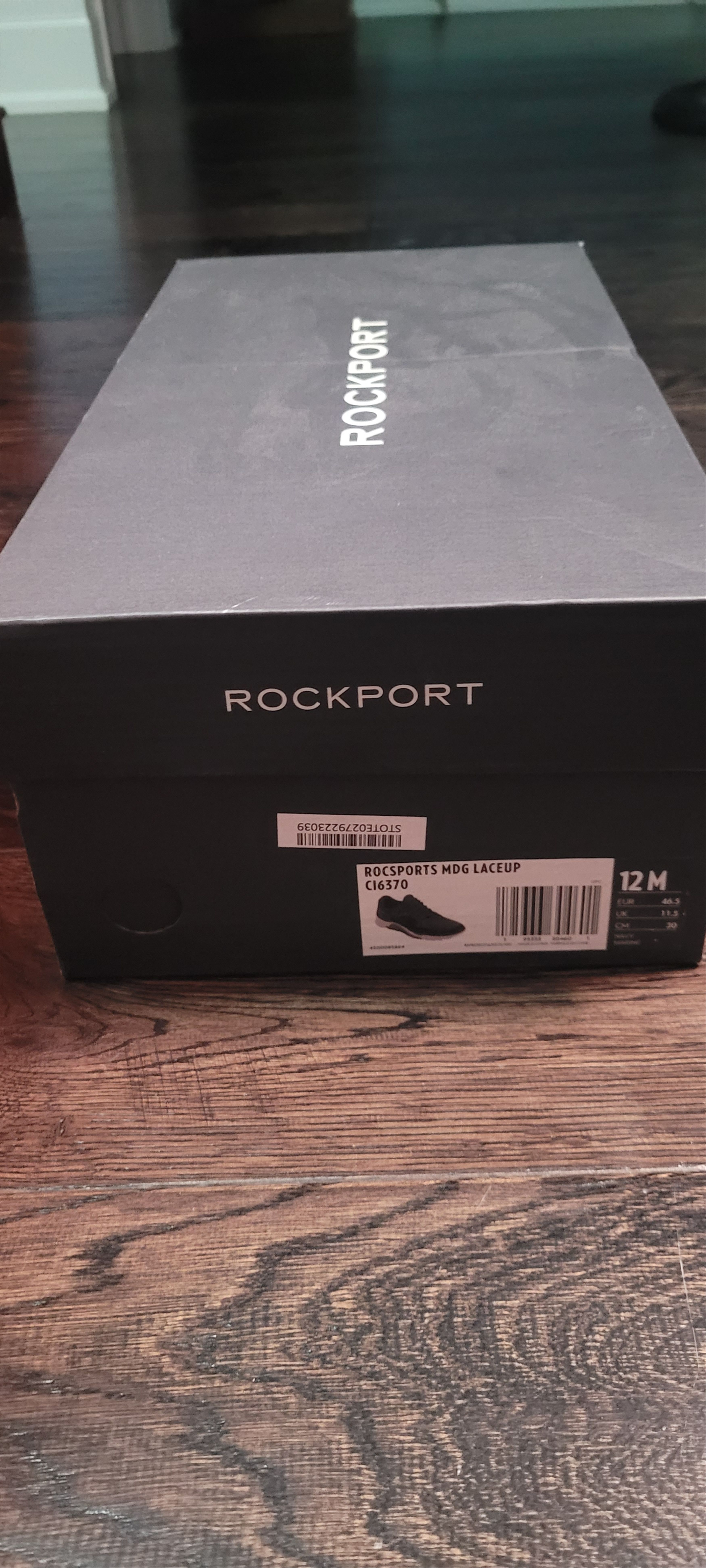 Rockport *NEW** Rockport Men's Blue Sneakers size 12m Size US 12 / EU 45 - 10 Thumbnail